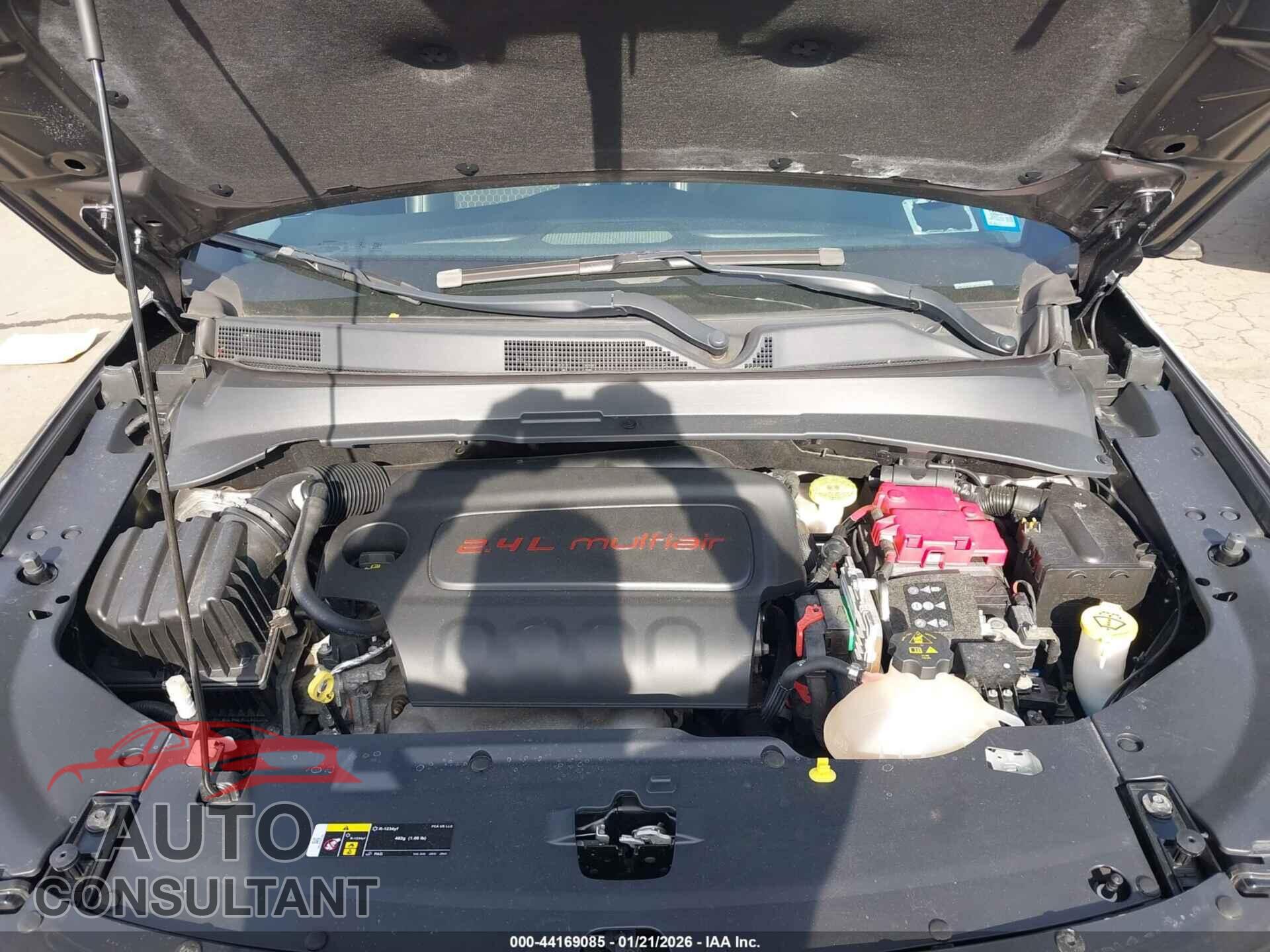 JEEP COMPASS 2019 - 3C4NJDBB1KT767838