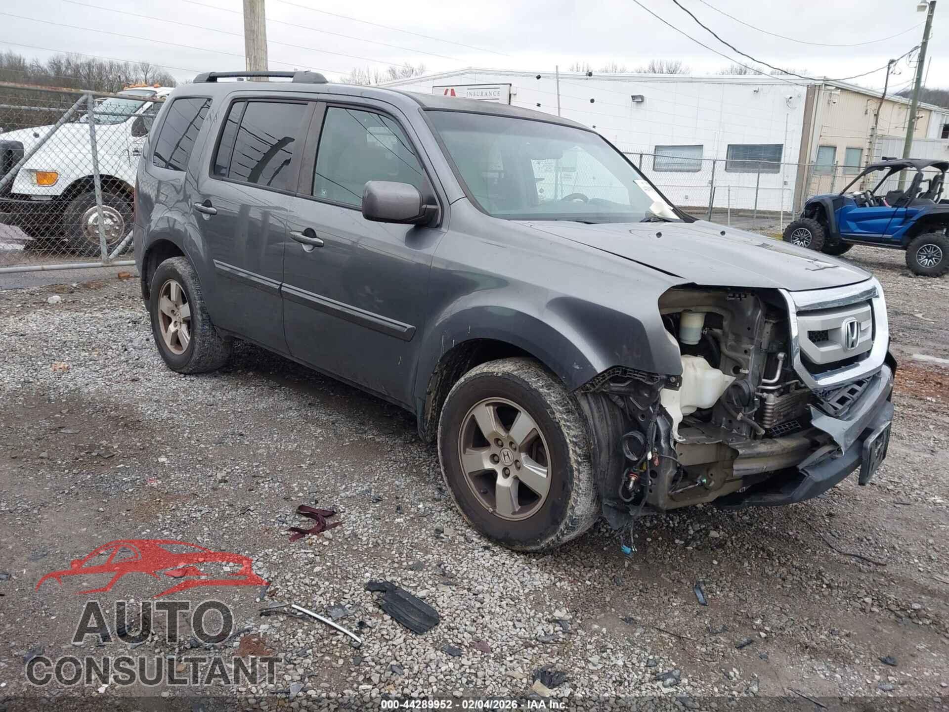 HONDA PILOT 2011 - 5FNYF3H57BB055018
