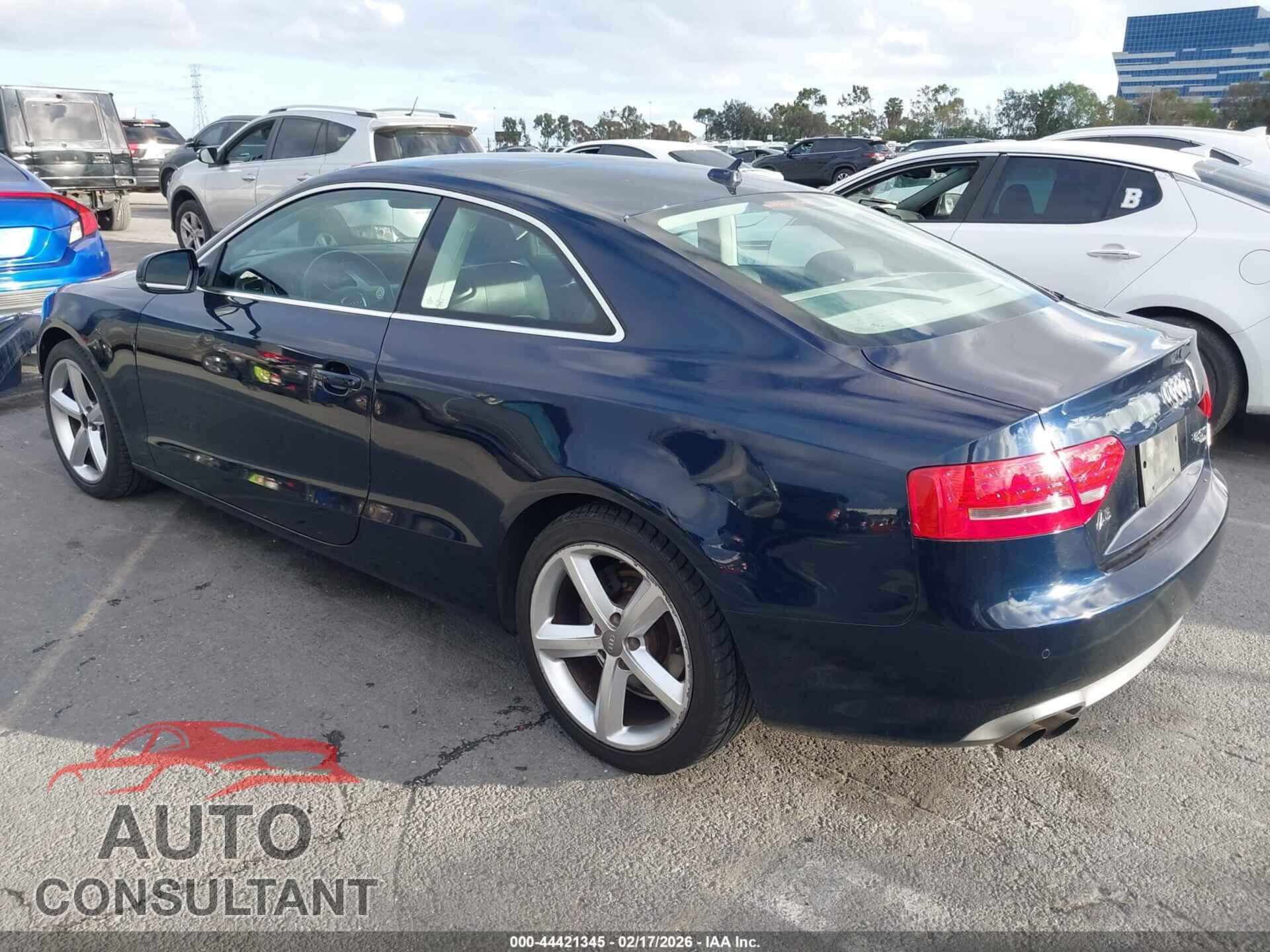 AUDI A5 2010 - WAULFAFR2AA030150