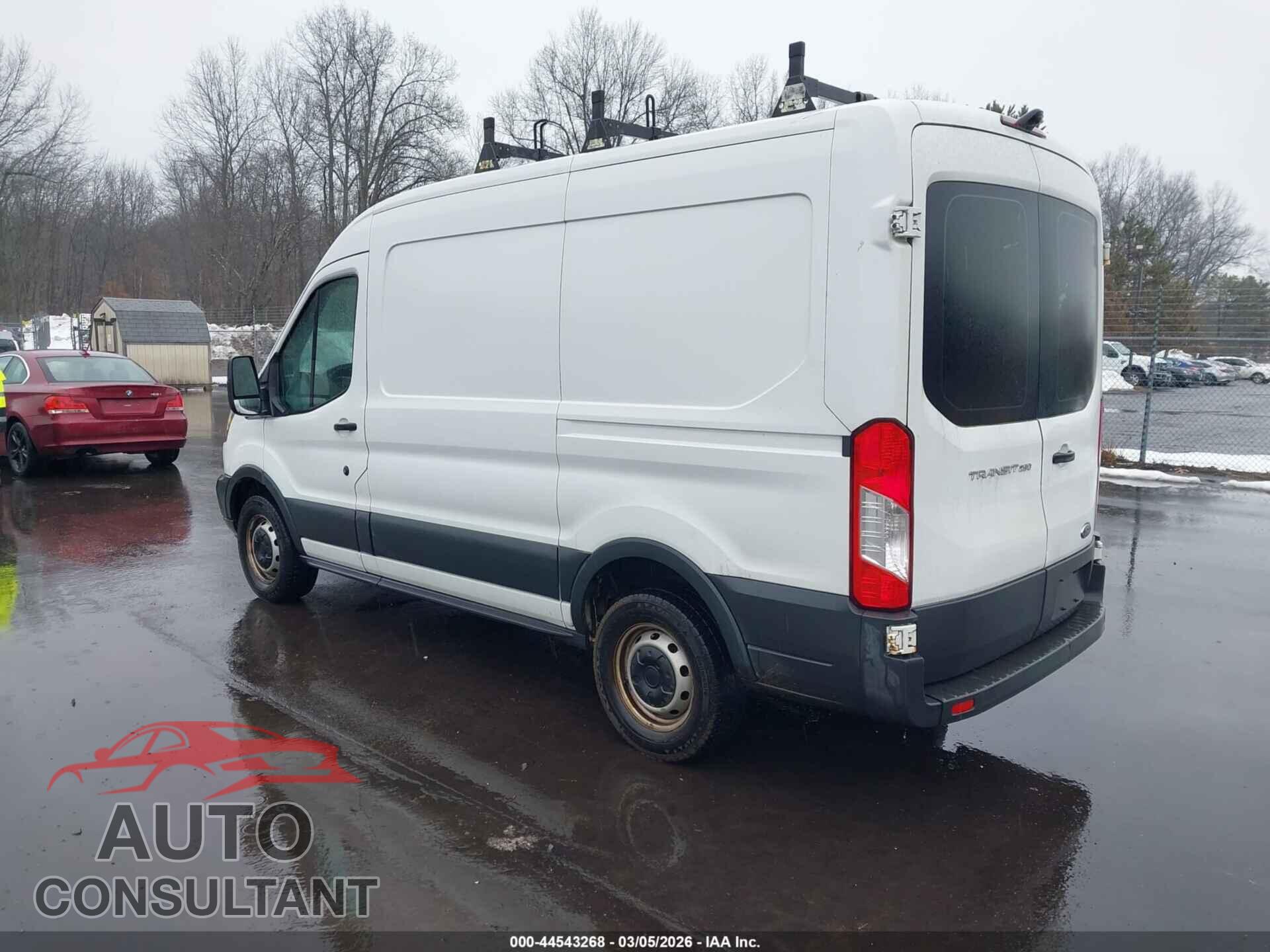 FORD TRANSIT-250 2015 - 1FTYR1CM4FKA54136
