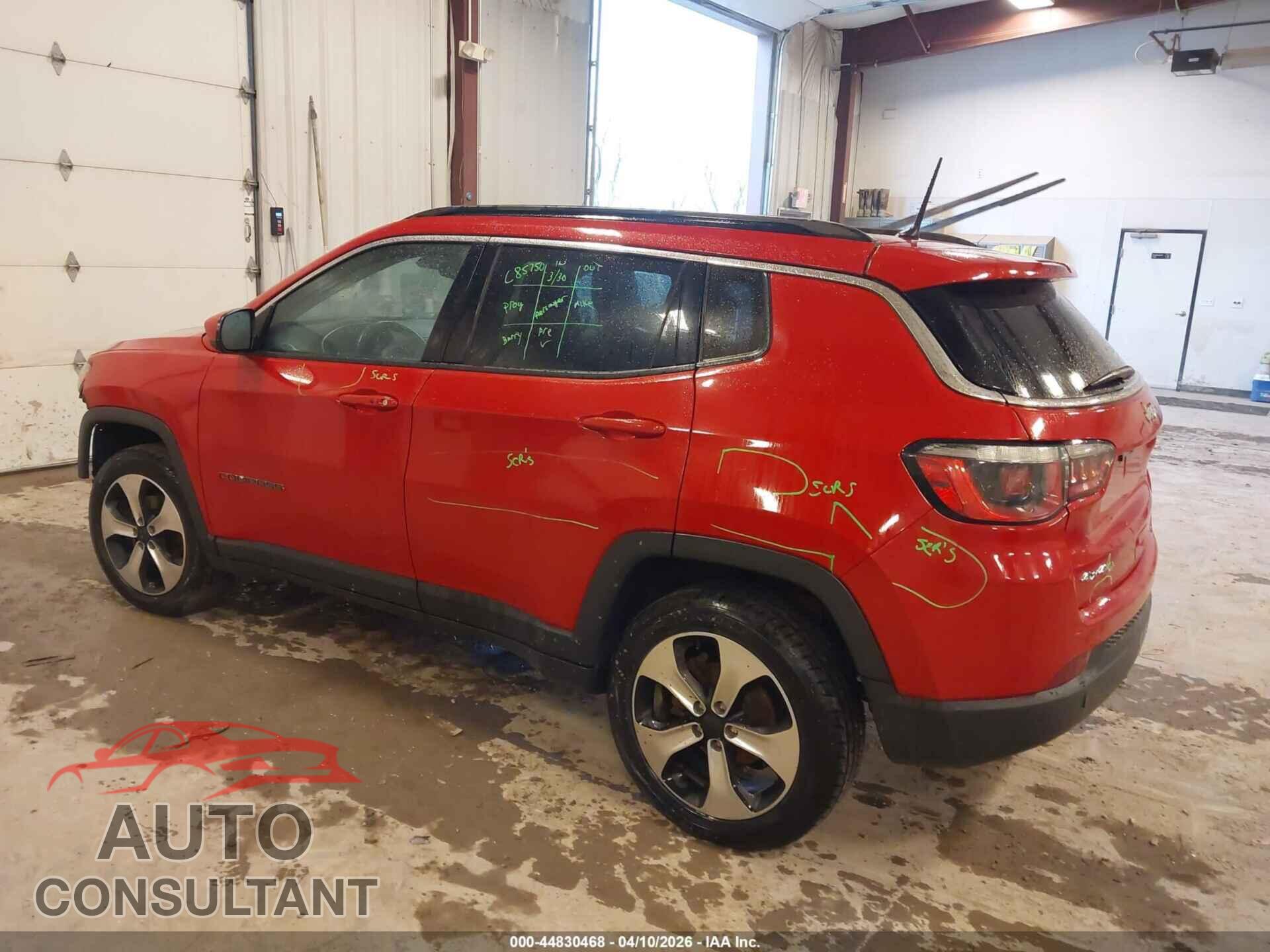 JEEP COMPASS 2018 - 3C4NJDBB4JT185750