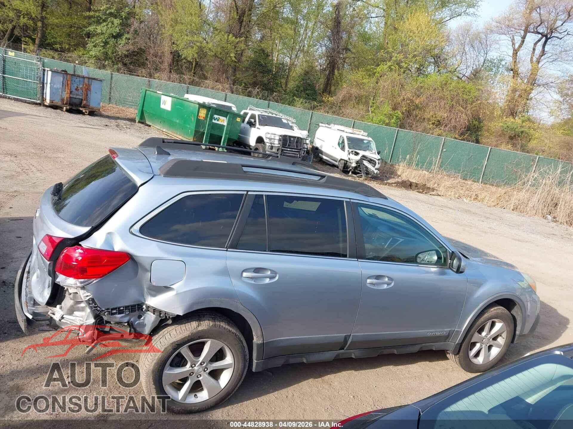 SUBARU OUTBACK 2013 - 4S4BRBKC3D3265254