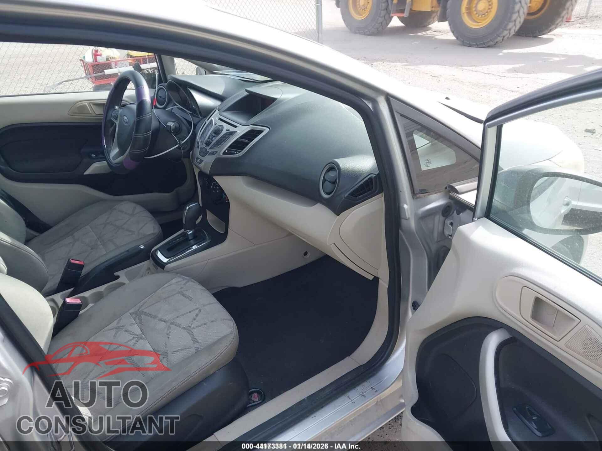 FORD FIESTA 2012 - 3FADP4EJ8CM216367