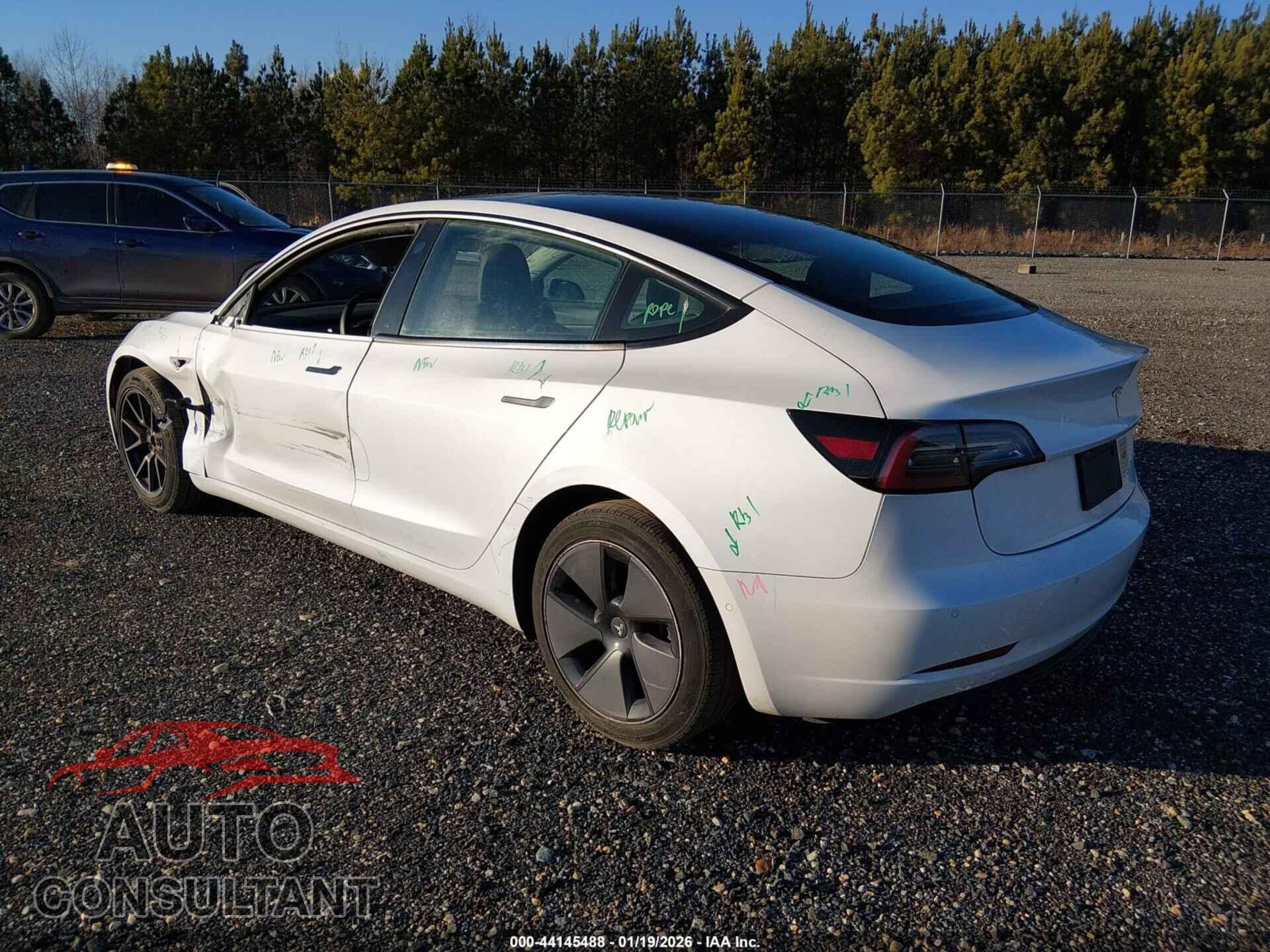 TESLA MODEL 3 2021 - 5YJ3E1EBXMF901981