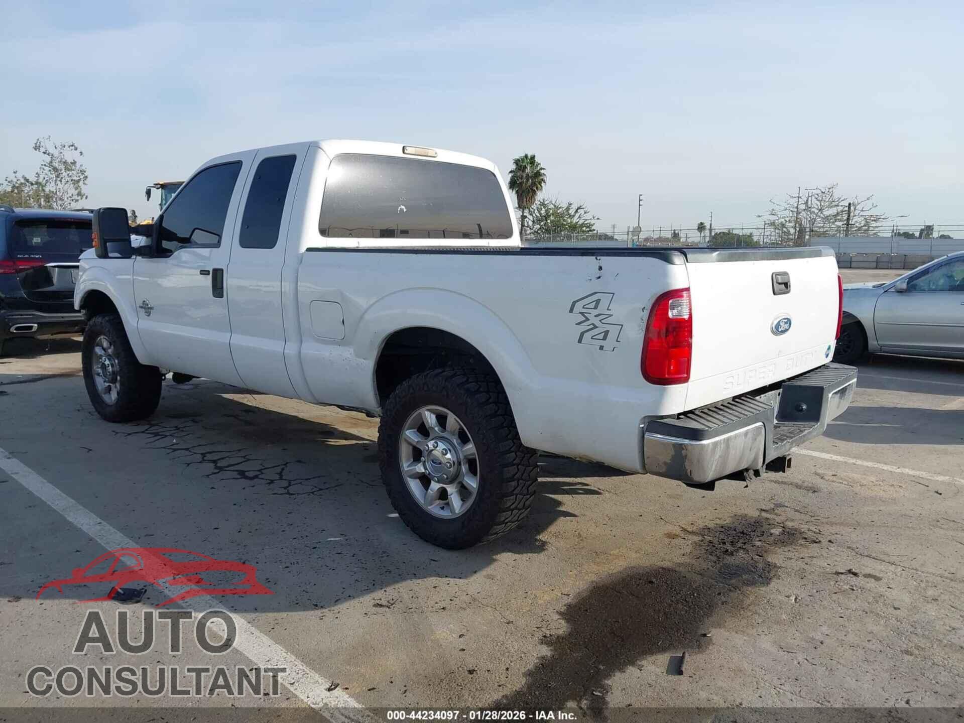 FORD F-250 2011 - 1FT7X2BT3BEB25092