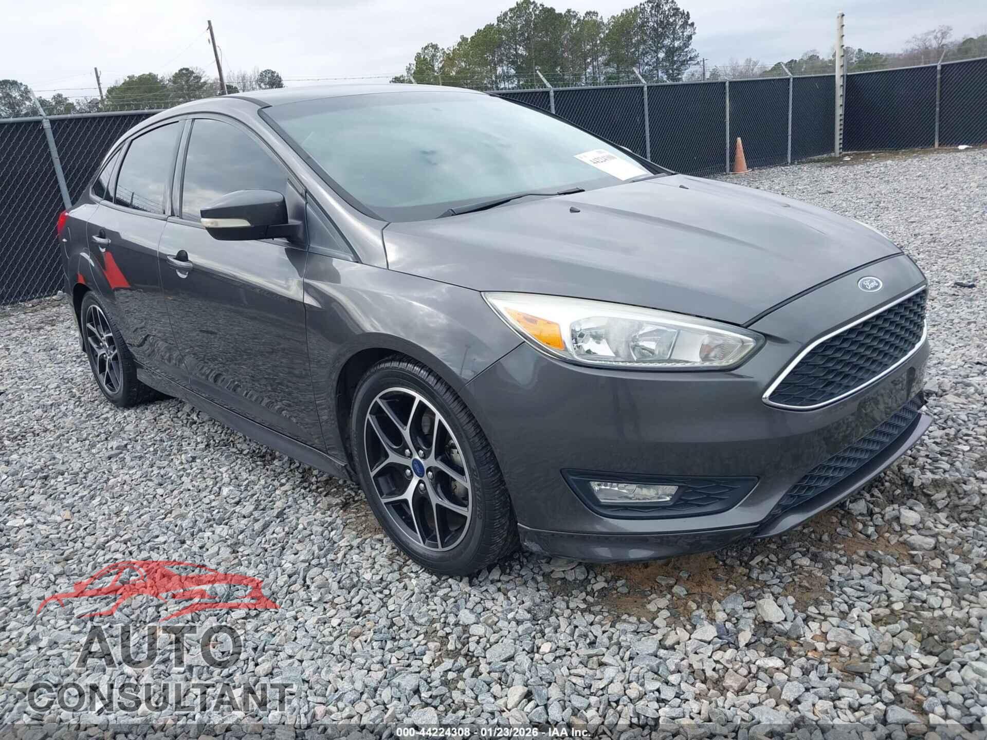 FORD FOCUS 2016 - 1FADP3F22GL234517