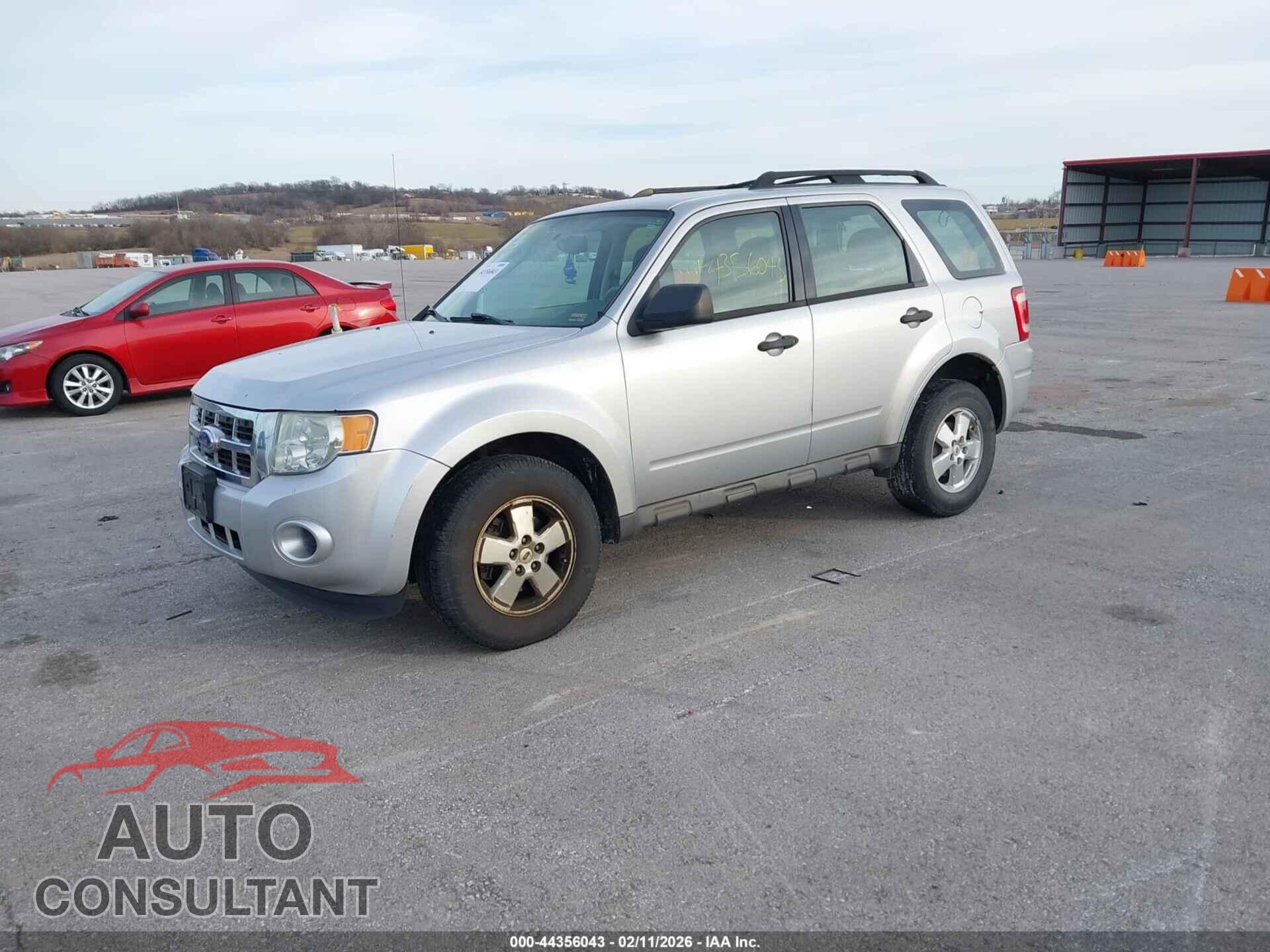 FORD ESCAPE 2011 - 1FMCU0C76BKB98015