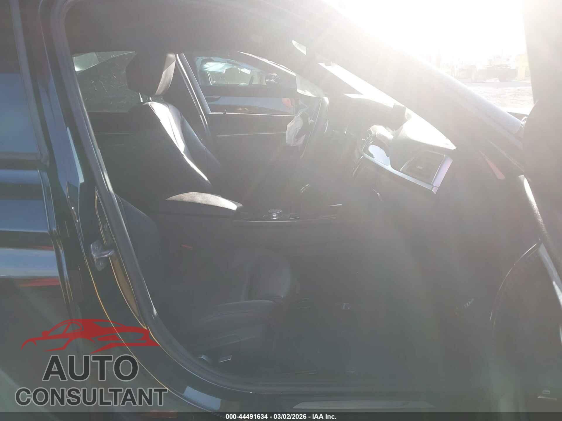 BMW 328I 2016 - WBA8E3G57GNU05919