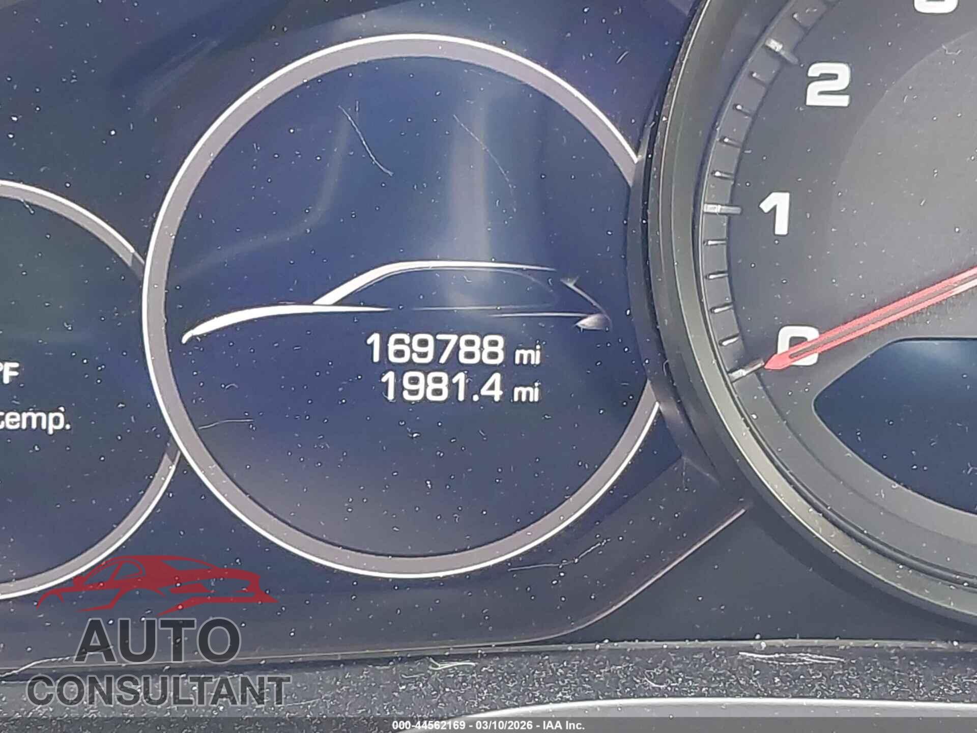 PORSCHE CAYENNE 2019 - WP1AA2AY9KDA12529