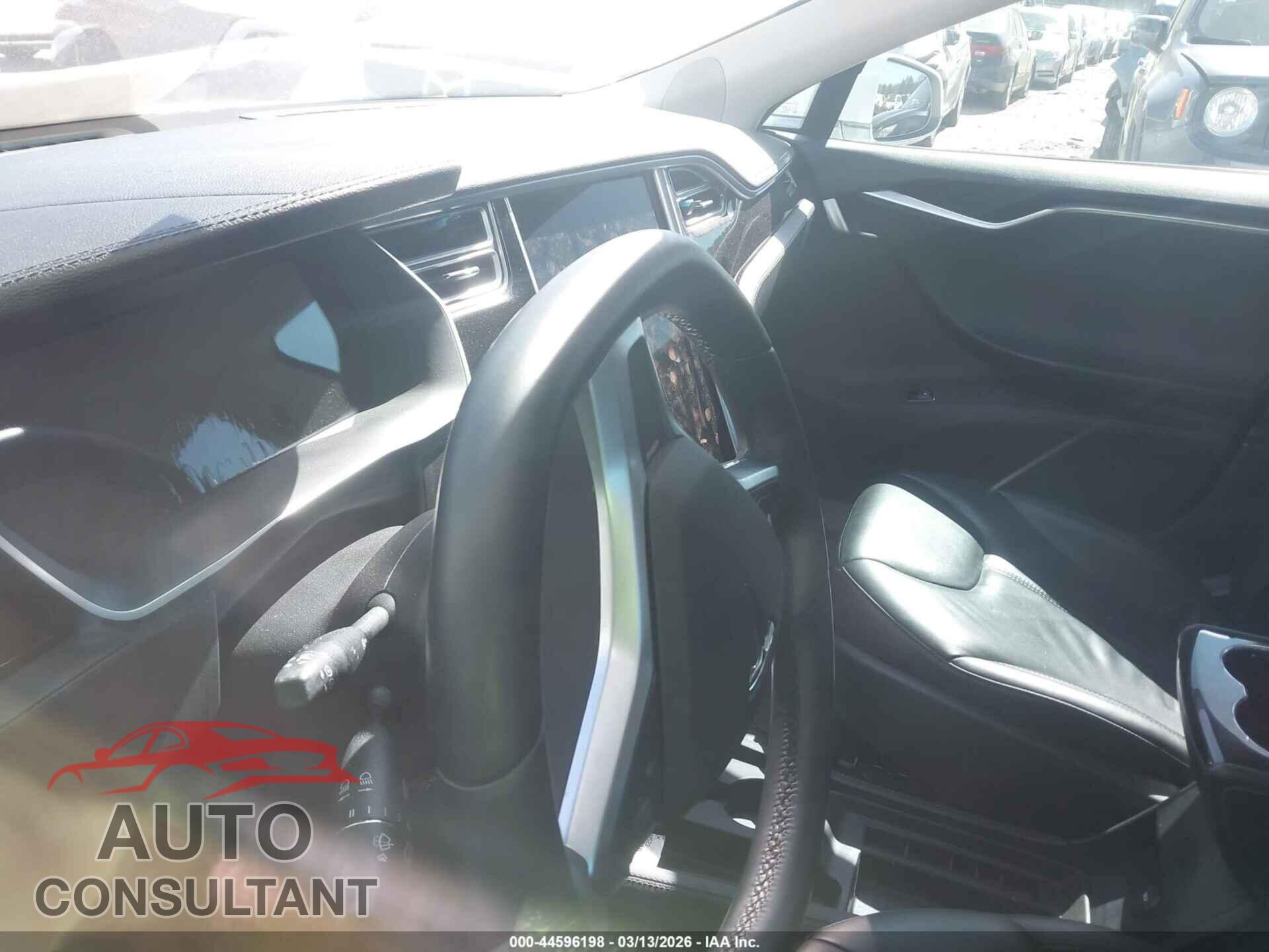 TESLA MODEL S 2014 - 5YJSA1S11EFP40523