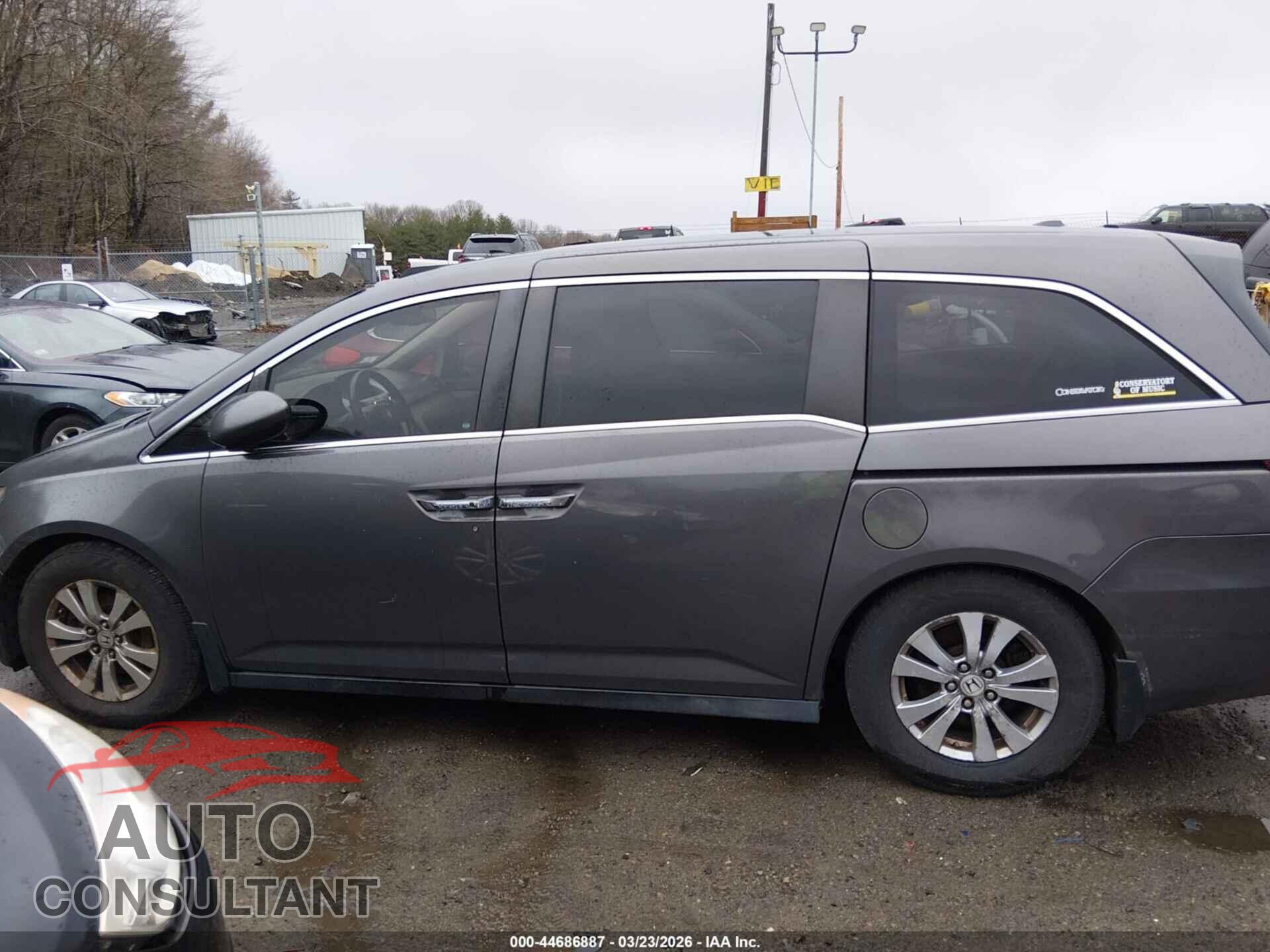 HONDA ODYSSEY 2014 - 5FNRL5H64EB053877