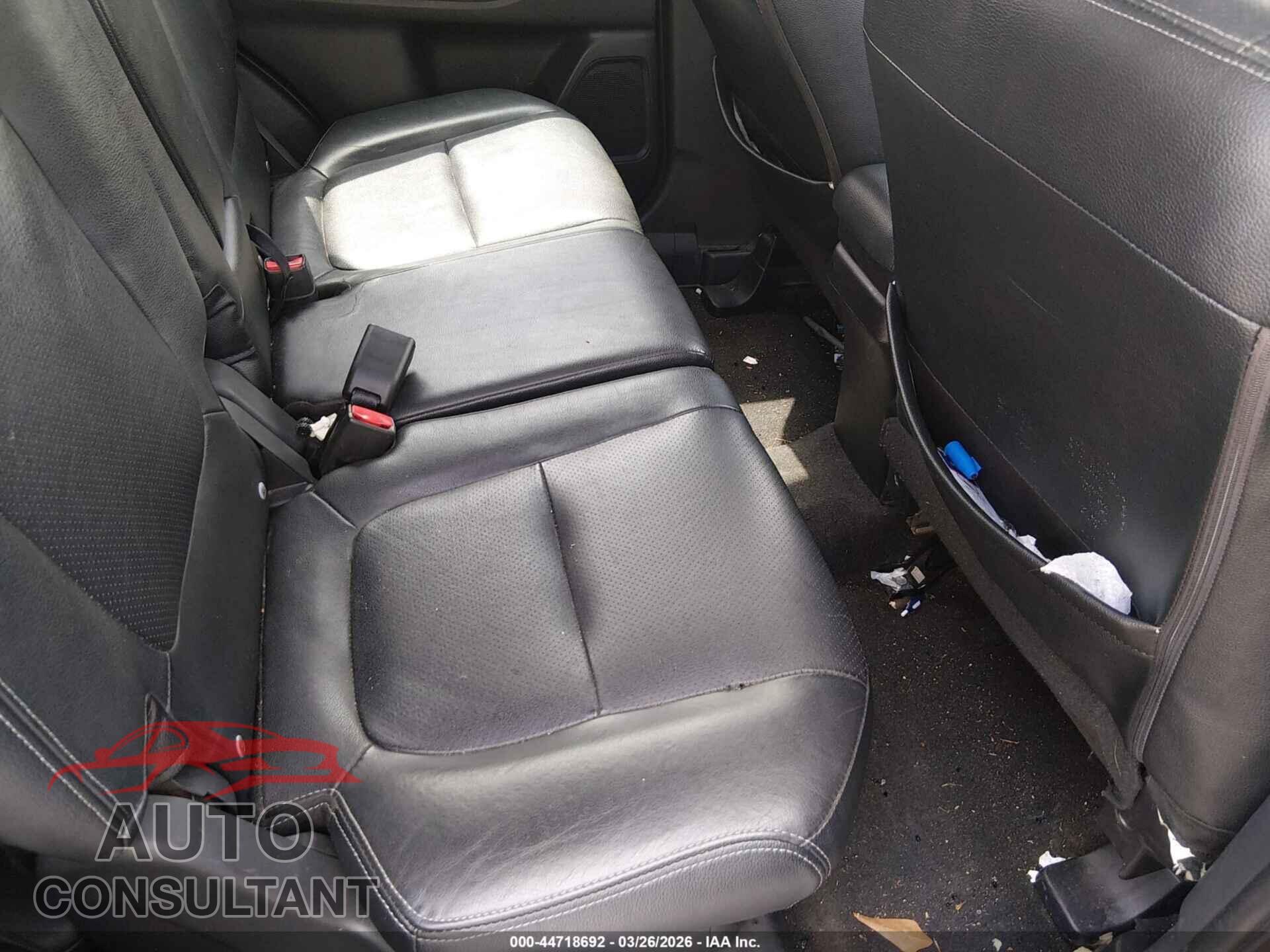 MITSUBISHI OUTLANDER 2015 - JA4AD3A34FZ010564