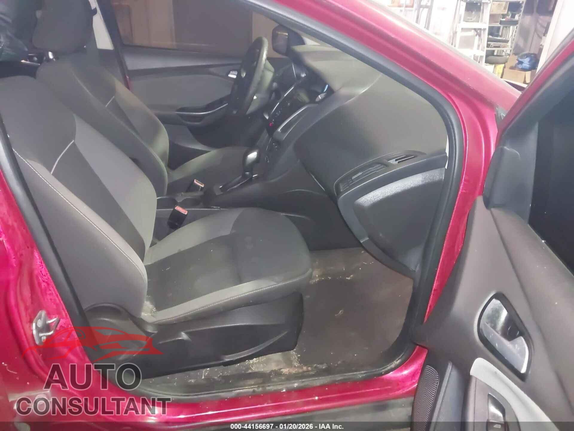 FORD FOCUS 2012 - 1FAHP3F21CL408816