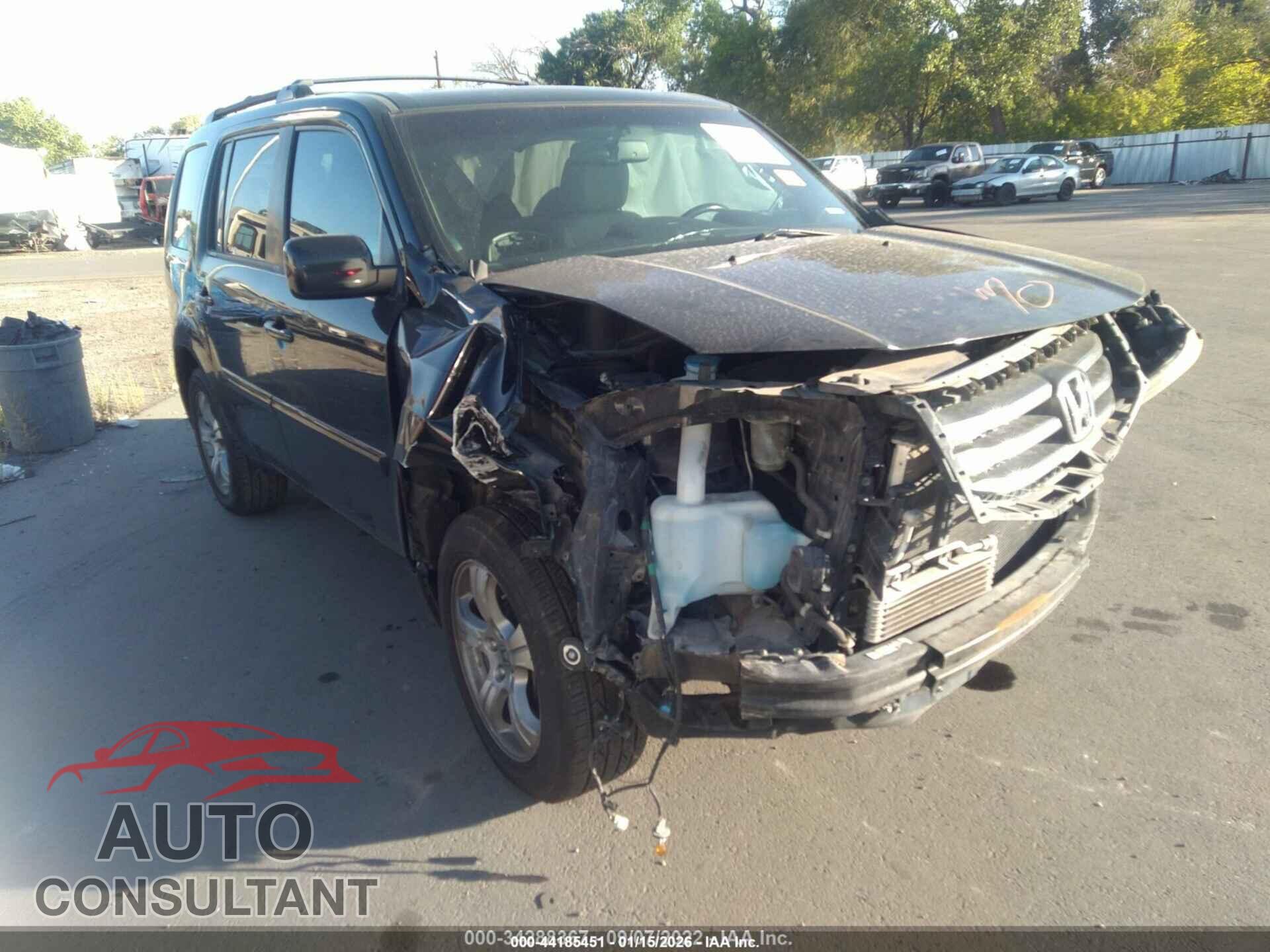 HONDA PILOT 2013 - 5FNYF4H72DB002155