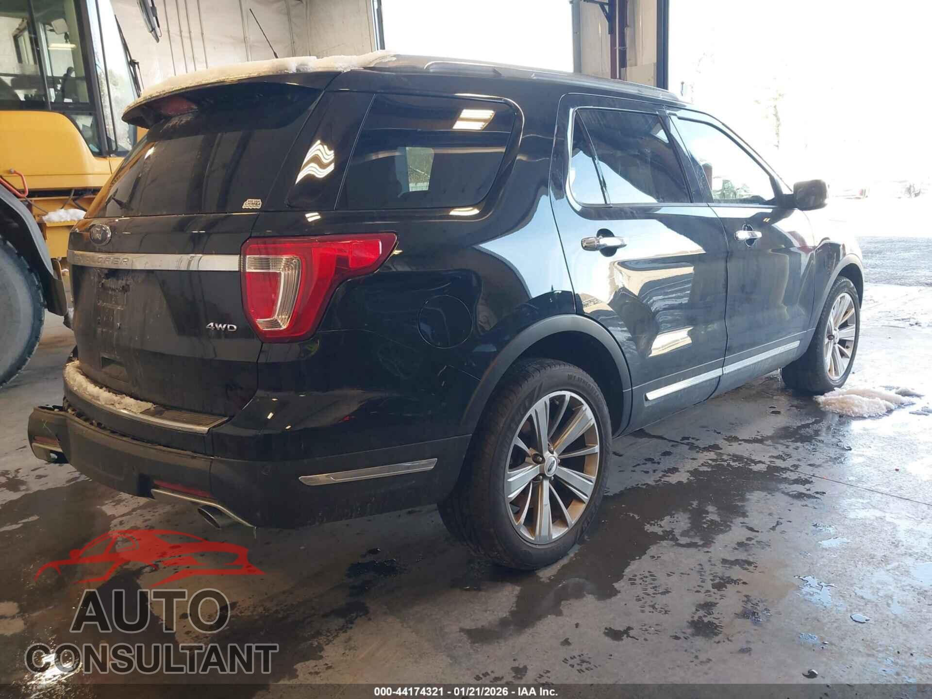 FORD EXPLORER 2018 - 1FM5K8F81JGA15526