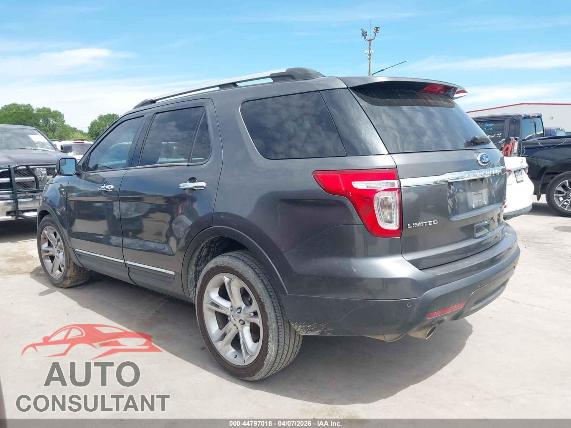 FORD EXPLORER 2015 - 1FM5K7F85FGA10217