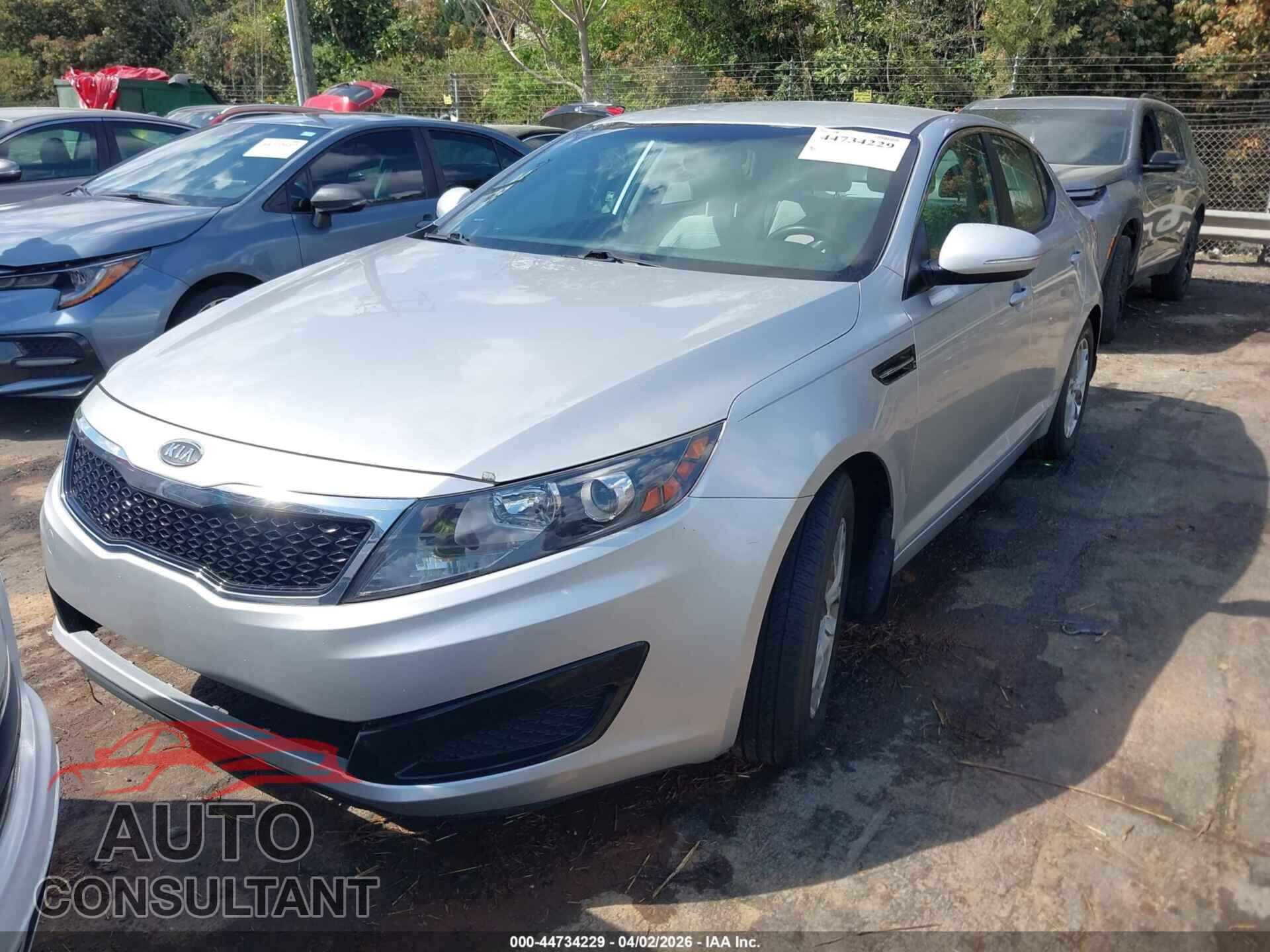 KIA OPTIMA 2011 - KNAGM4A72B5102473