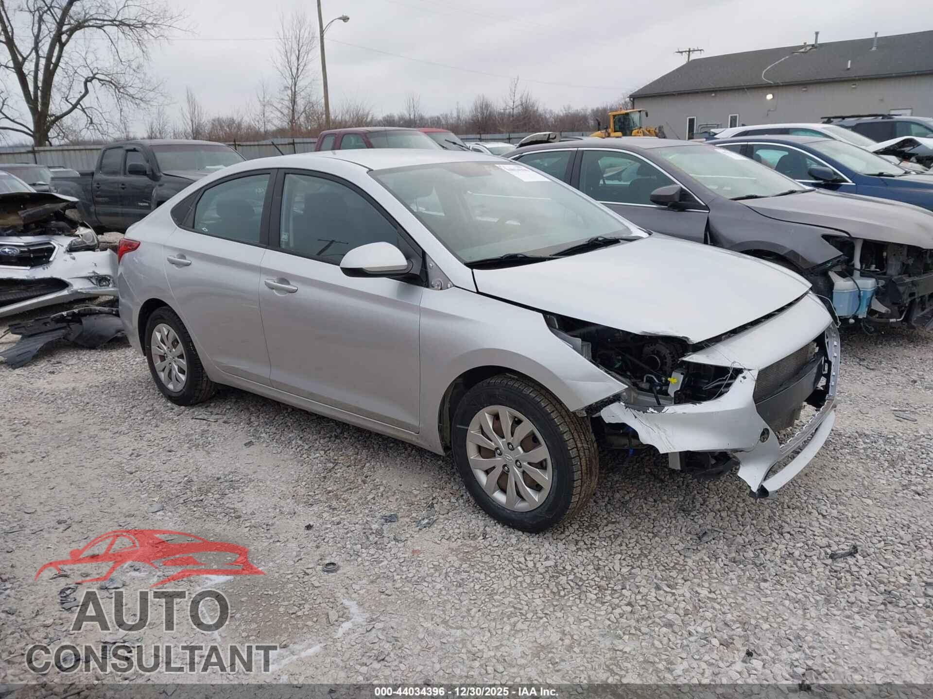 HYUNDAI ACCENT 2019 - 3KPC24A37KE044482