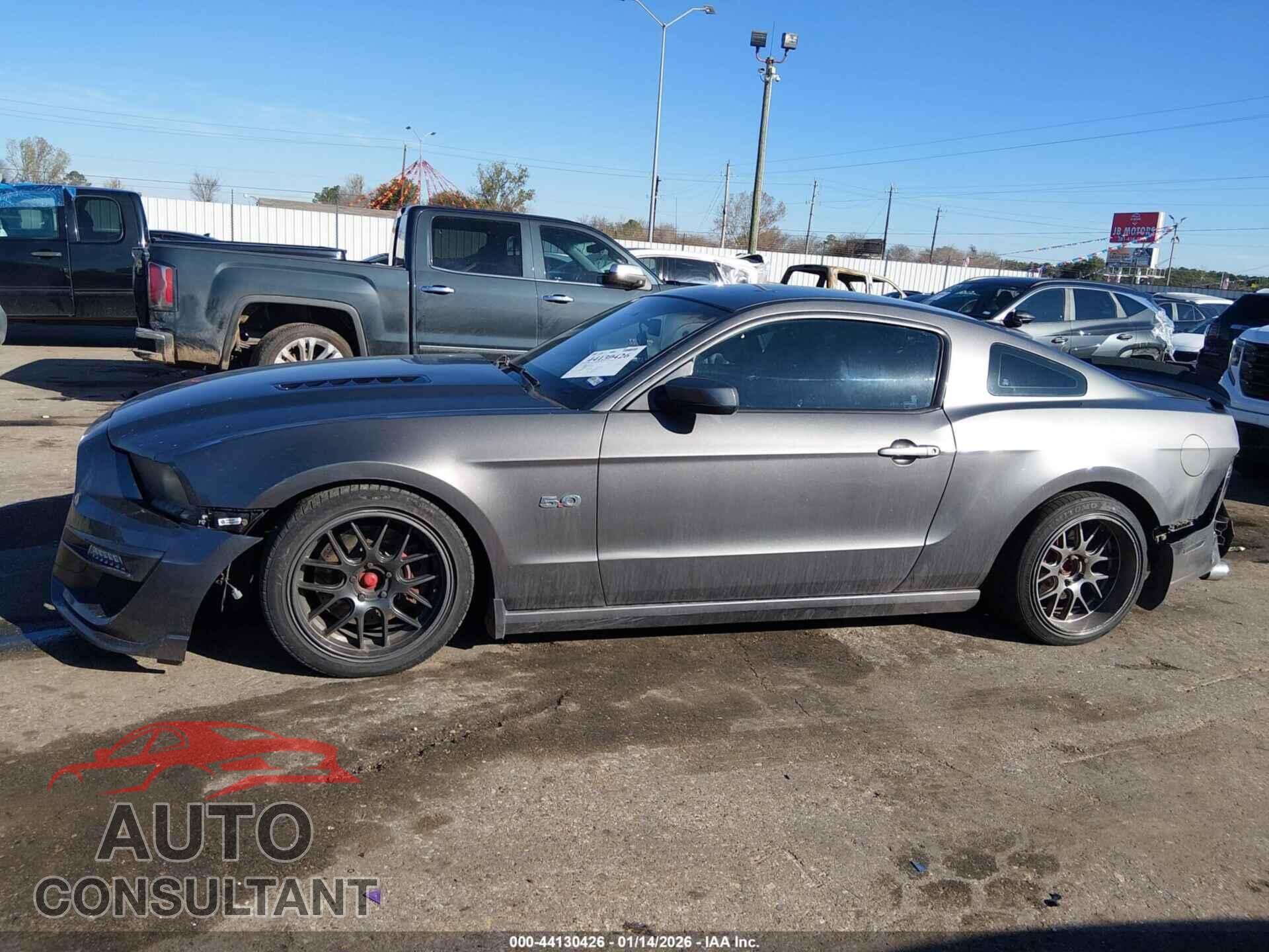 FORD MUSTANG 2014 - 1ZVBP8CF2E5326263