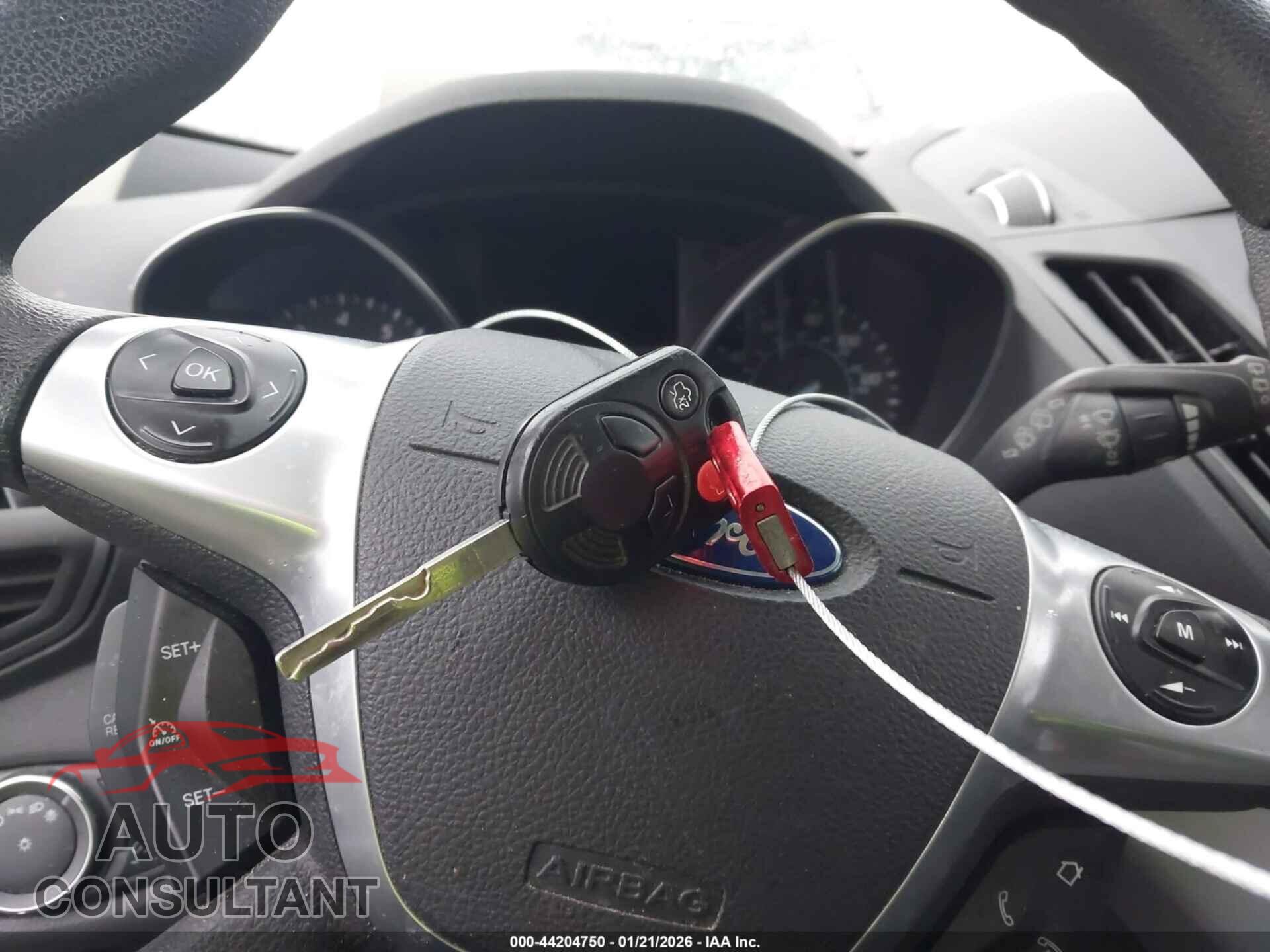 FORD ESCAPE 2014 - 1FMCU0GX8EUE46851