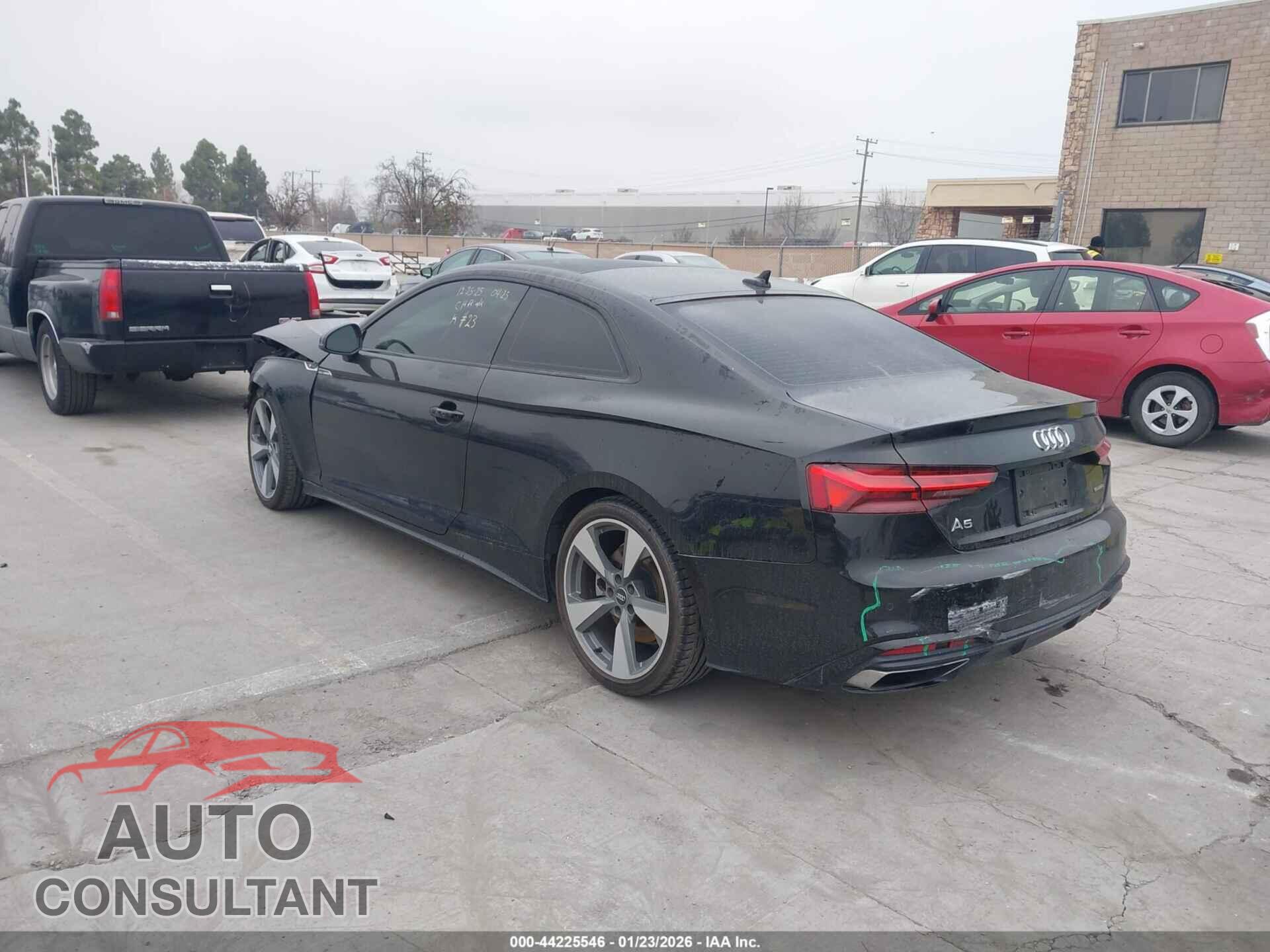 AUDI A5 2020 - WAUTNAF55LA003902