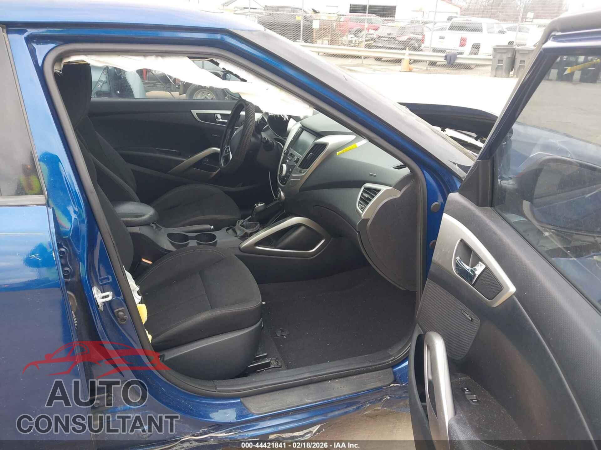 HYUNDAI VELOSTER 2017 - KMHTC6AD2HU320879