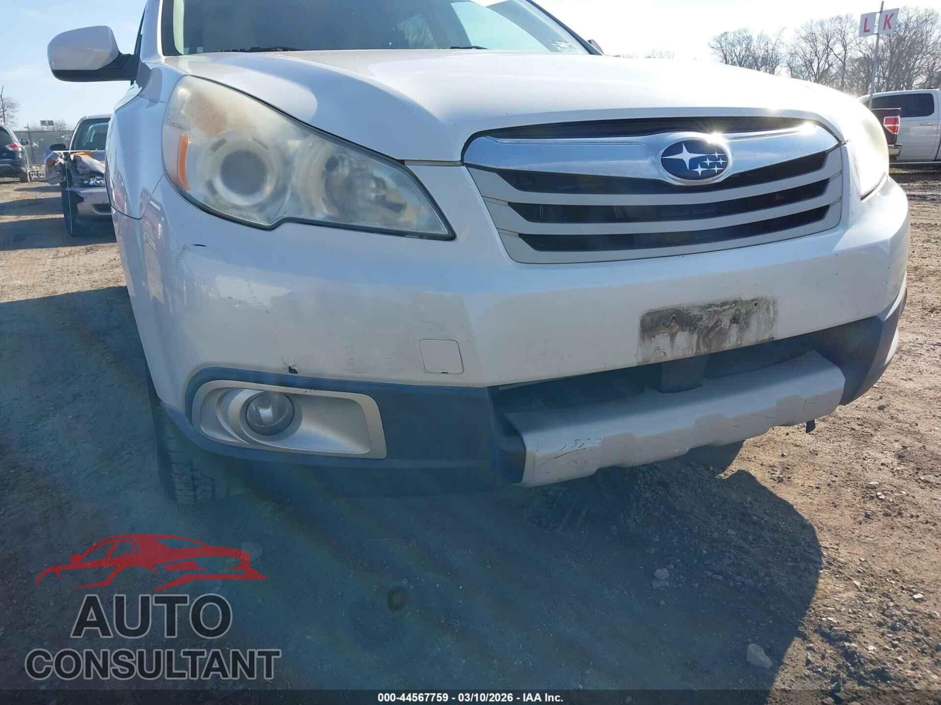 SUBARU OUTBACK 2011 - 4S4BRBKC8B3394653