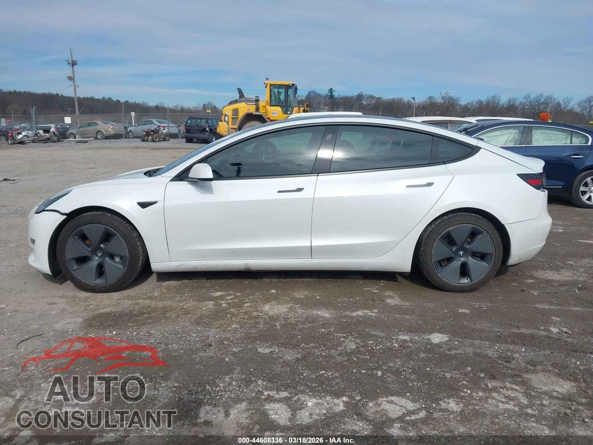 TESLA MODEL 3 2021 - 5YJ3E1EA5MF854186
