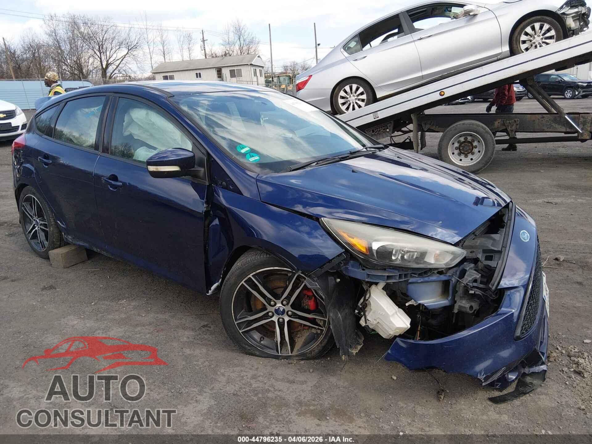 FORD FOCUS ST 2016 - 1FADP3L95GL201612