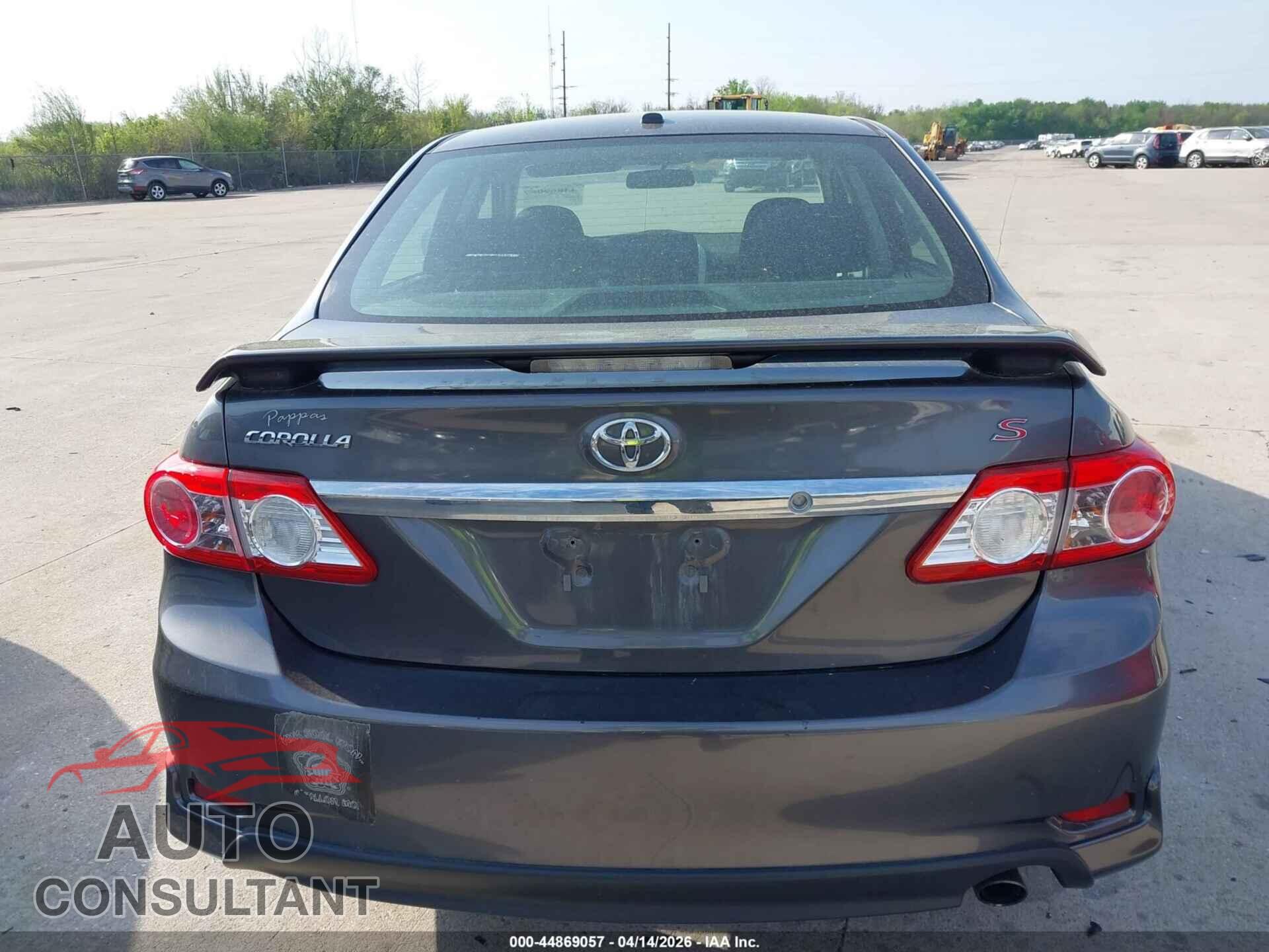 TOYOTA COROLLA 2013 - 5YFBU4EEXDP092903
