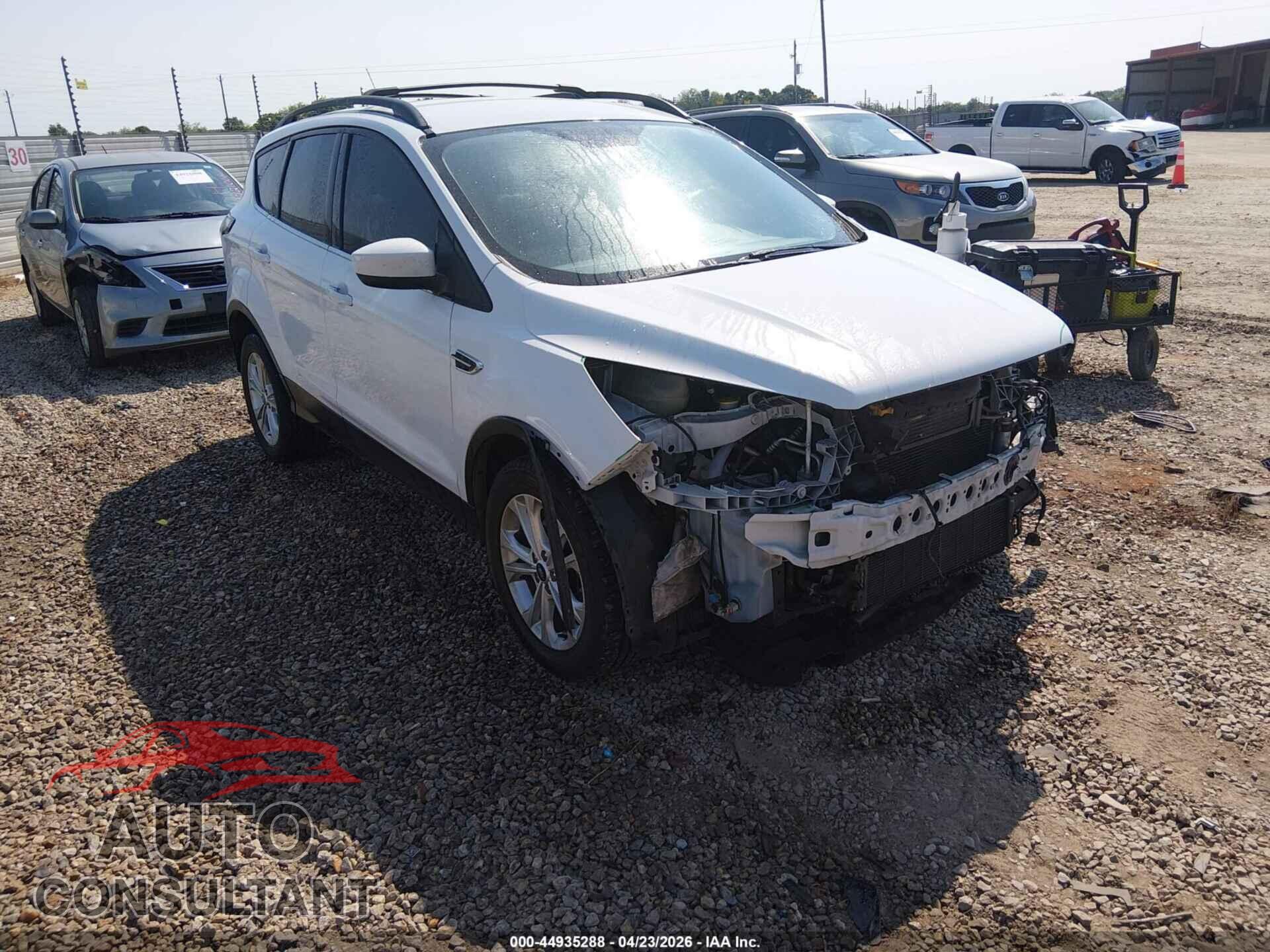 FORD ESCAPE 2018 - 1FMCU0HDXJUD61363