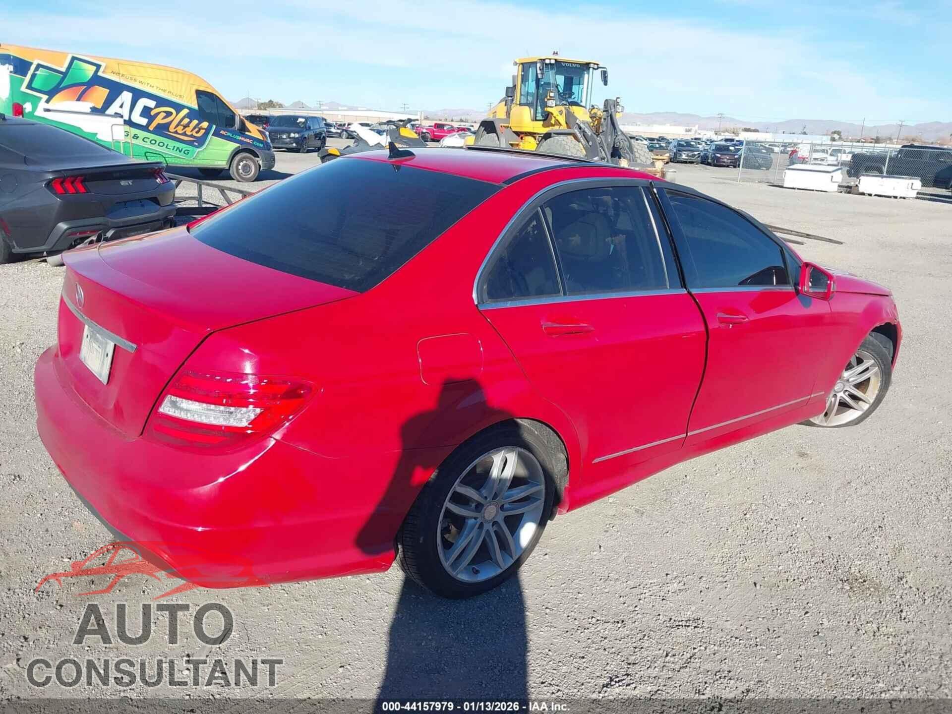 MERCEDES-BENZ C-CLASS 2014 - WDDGF4HB5EA960545