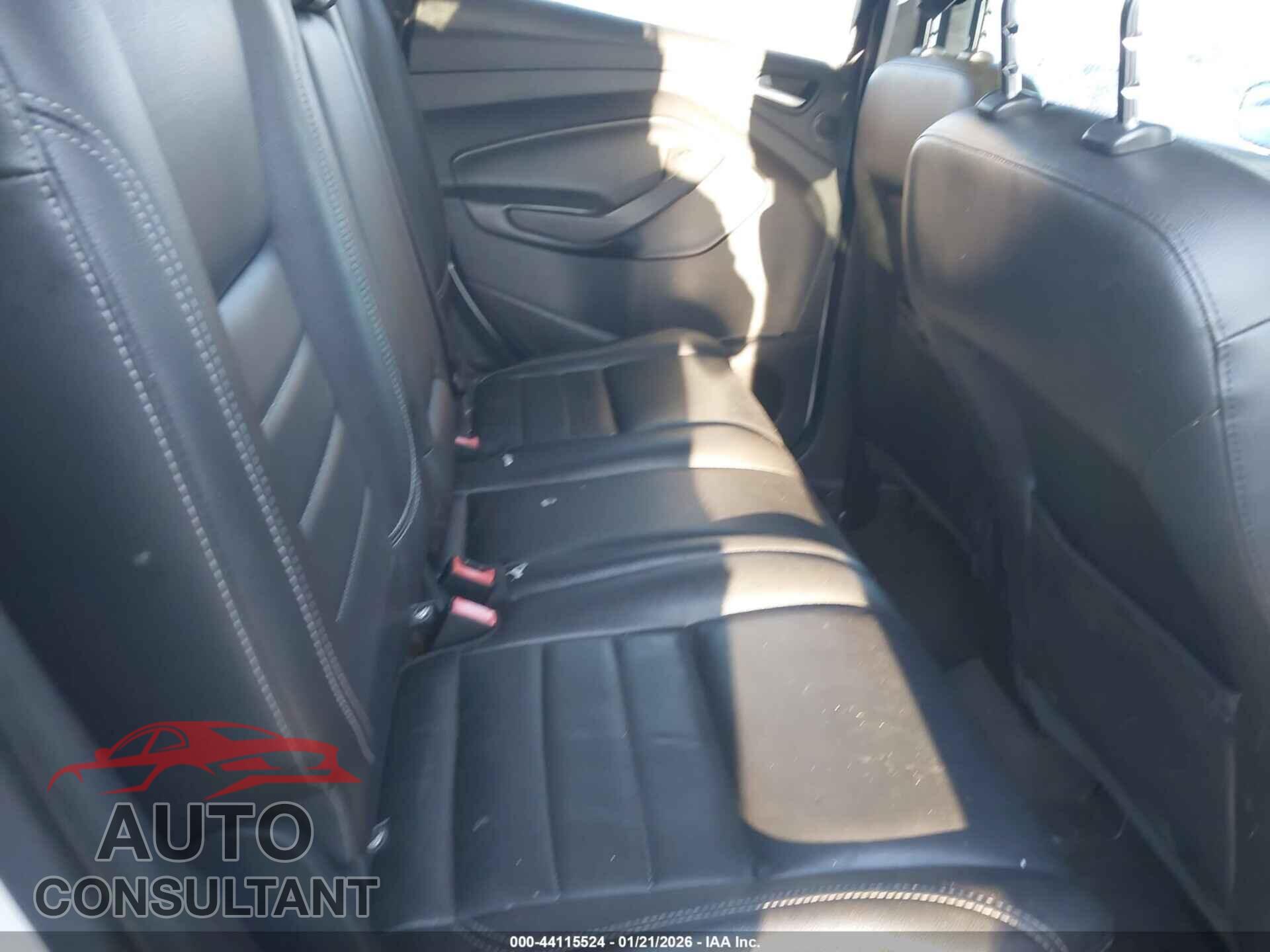 FORD ESCAPE 2013 - 1FMCU0HX4DUD71062