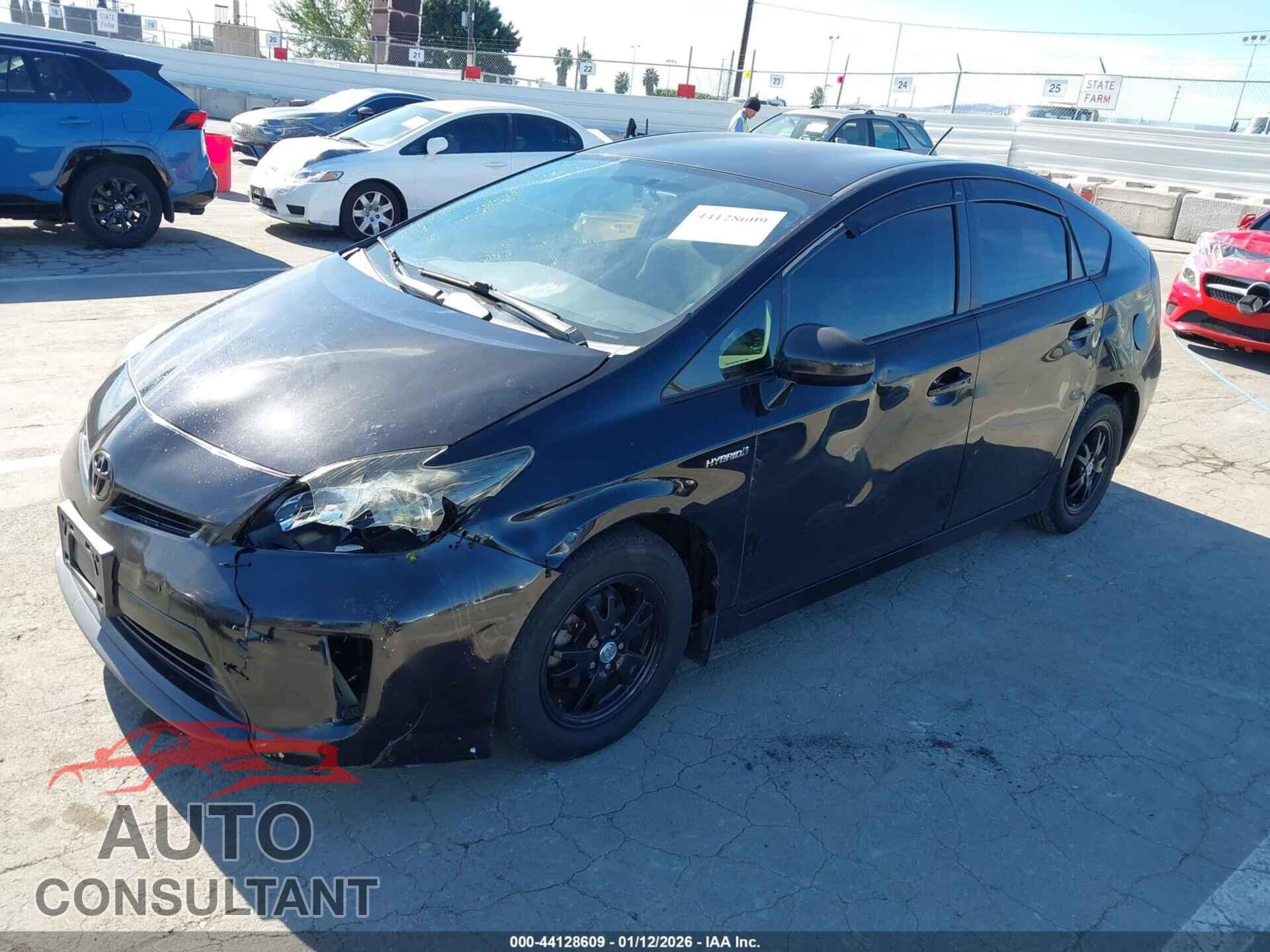 TOYOTA PRIUS 2012 - JTDKN3DU6C1509131