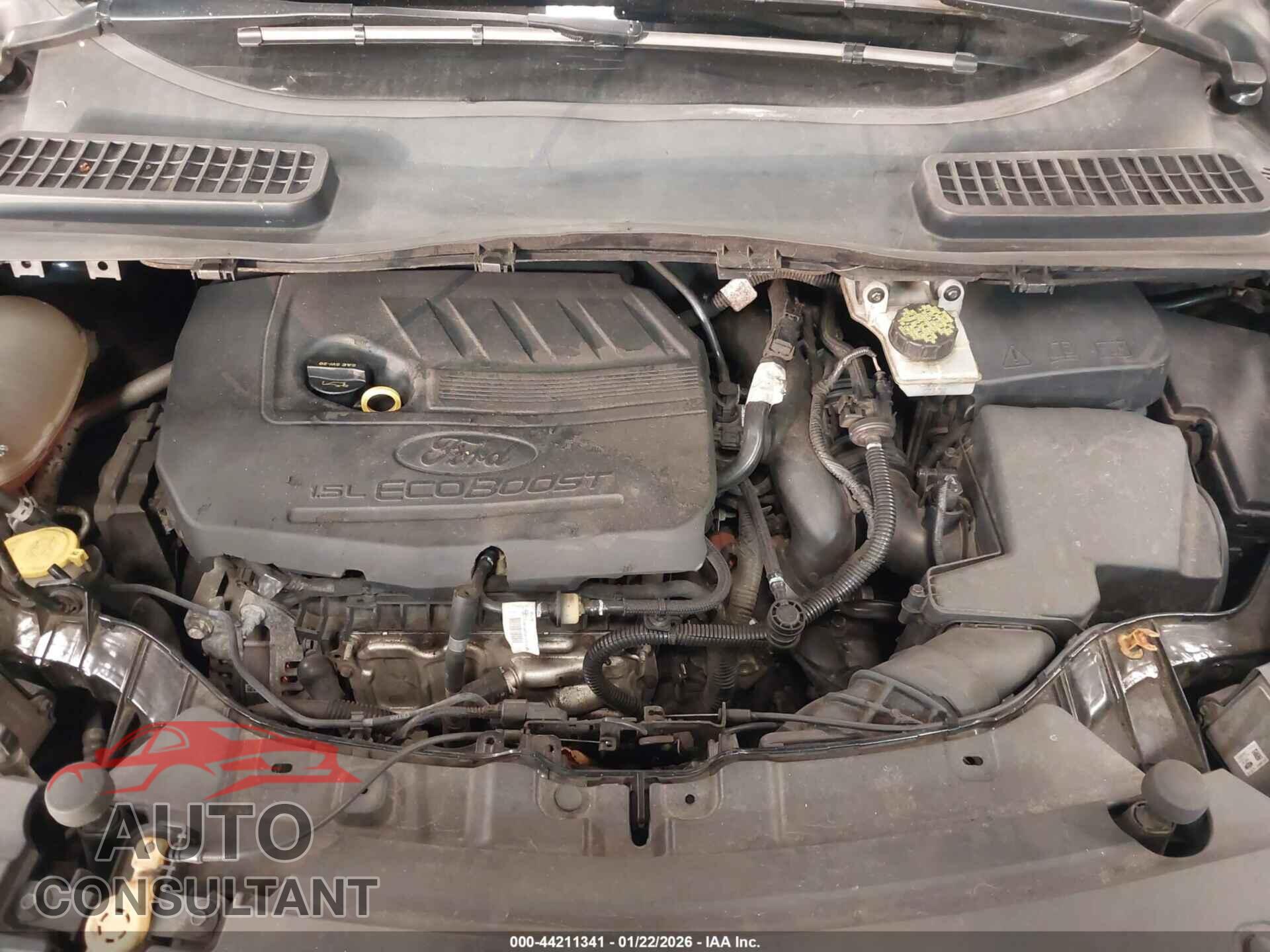 FORD ESCAPE 2017 - 1FMCU9JD6HUB71200