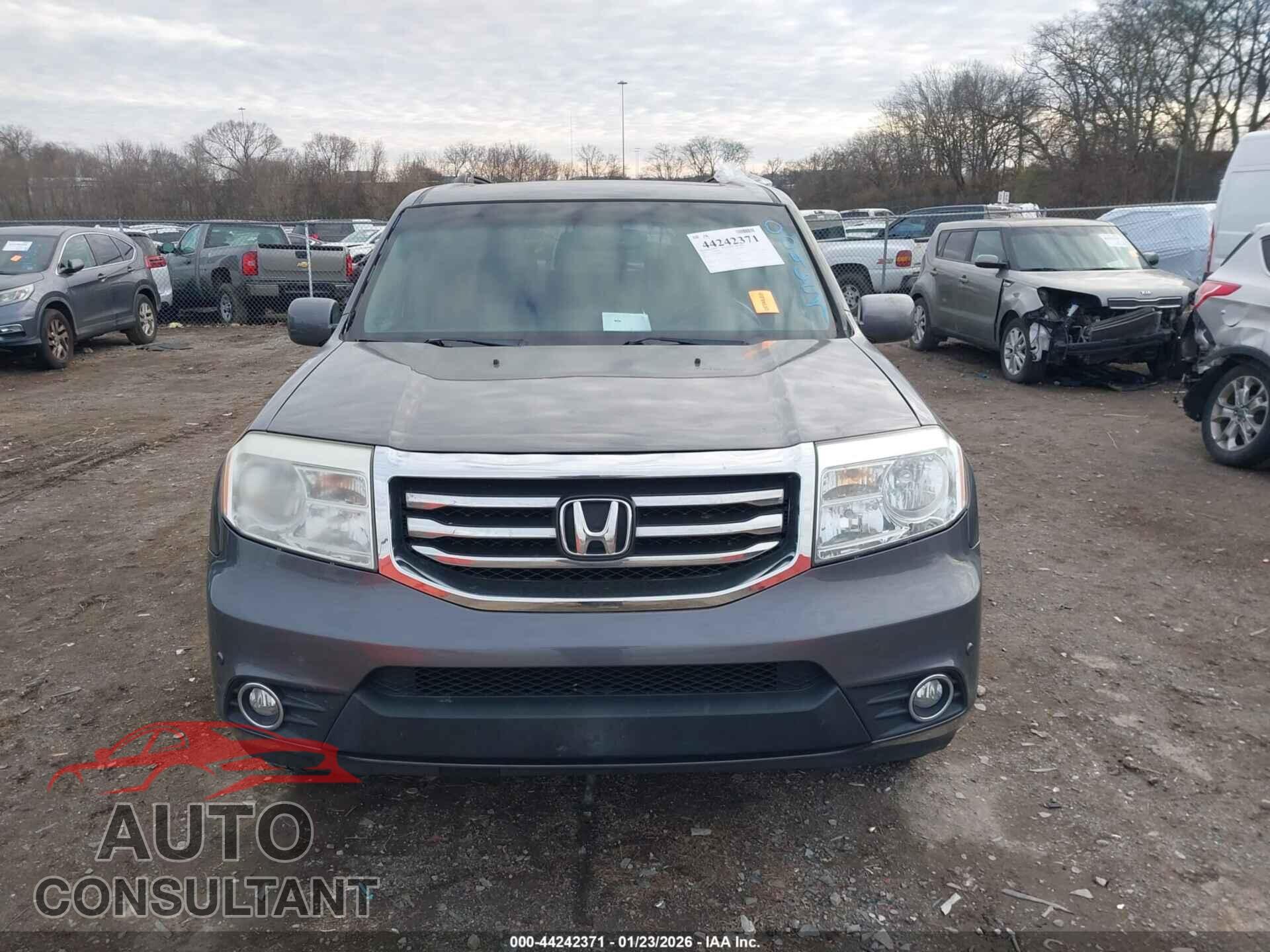 HONDA PILOT 2014 - 5FNYF3H97EB004657