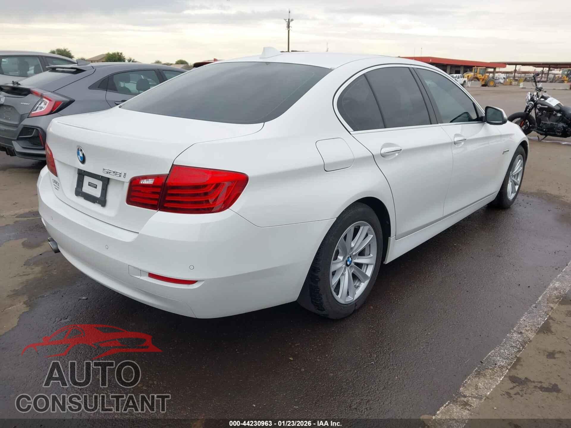 BMW 528I 2016 - WBA5A5C50GD527575