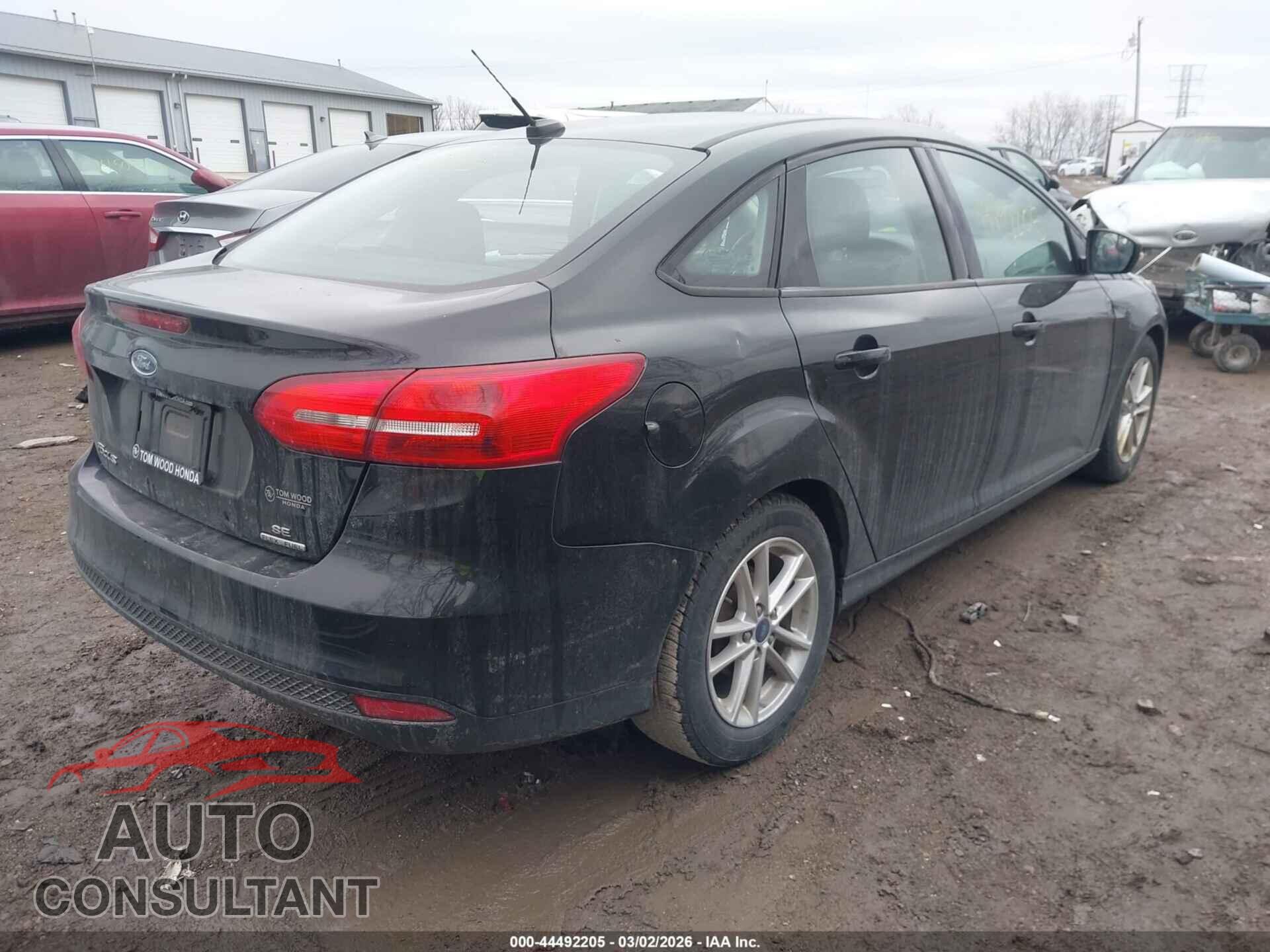 FORD FOCUS 2016 - 1FADP3F23GL389531