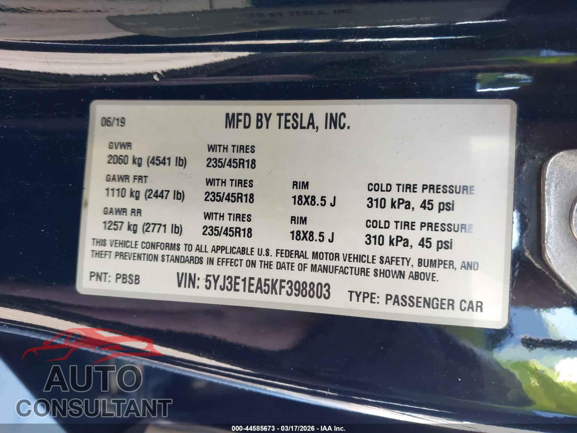 TESLA MODEL 3 2019 - 5YJ3E1EA5KF398803