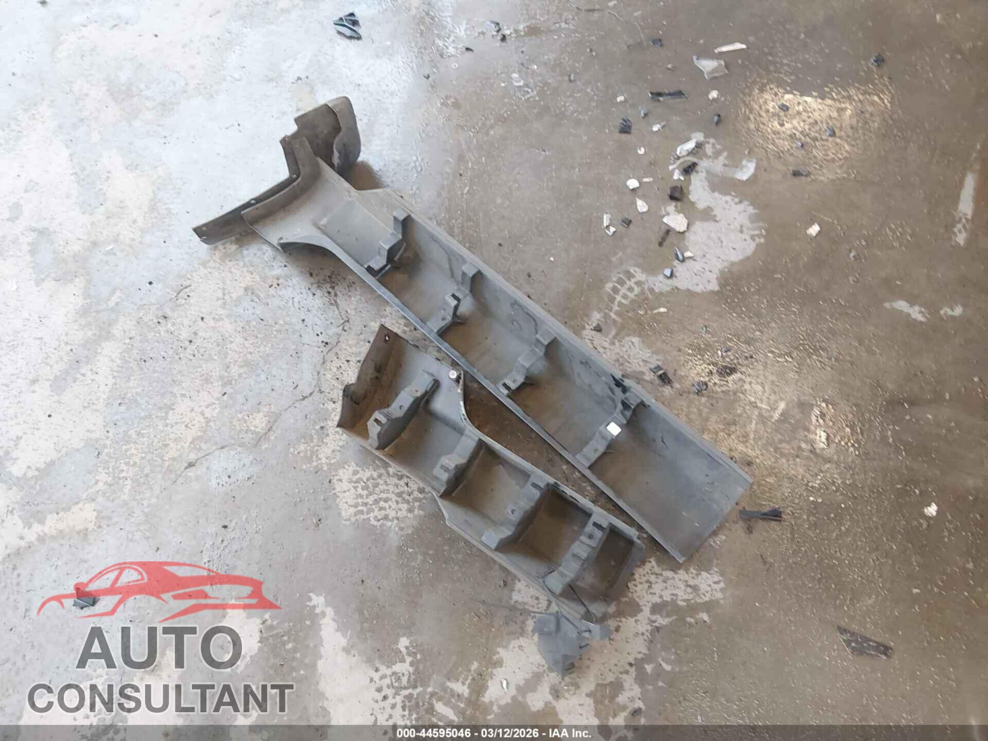 HONDA ELEMENT 2009 - 5J6YH18369L001899
