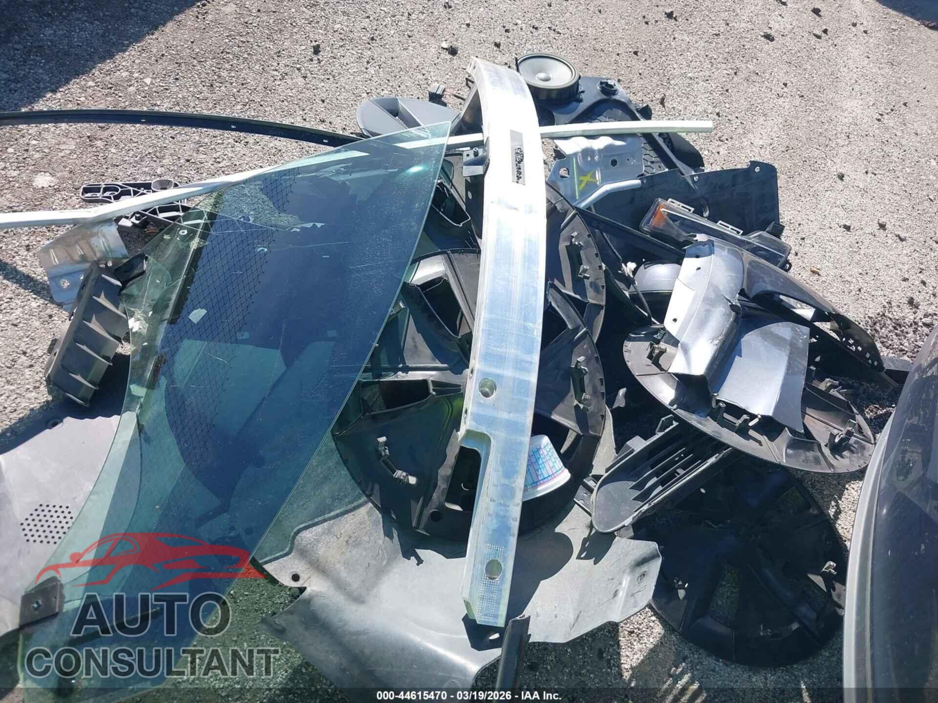 TESLA MODEL 3 2023 - 5YJ3E1EA0PF582876