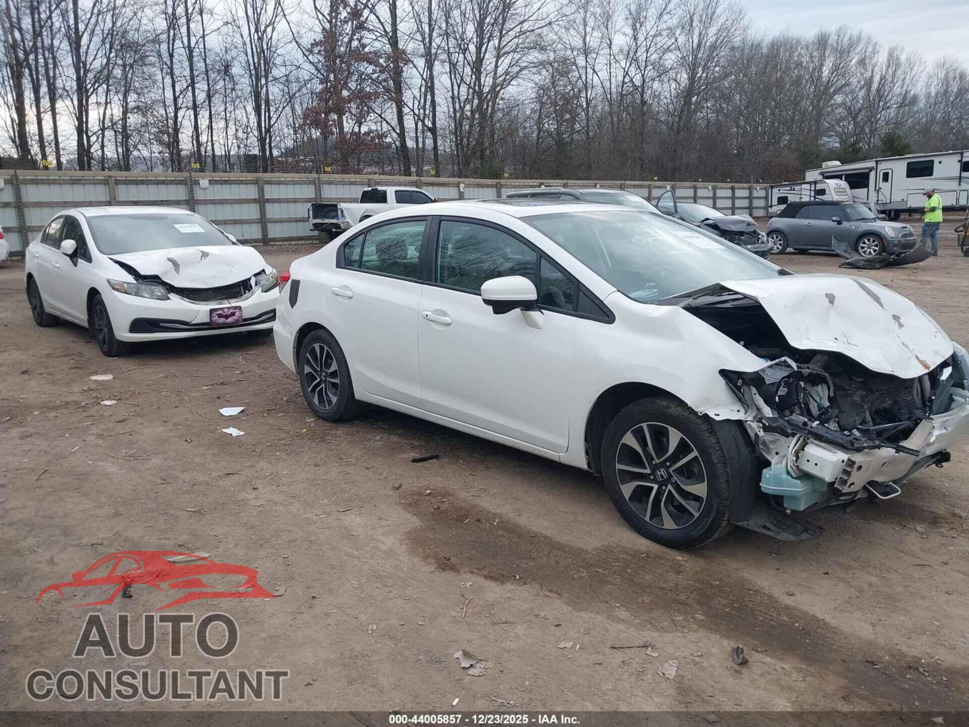 HONDA CIVIC 2014 - 2HGFB2F85EH537643