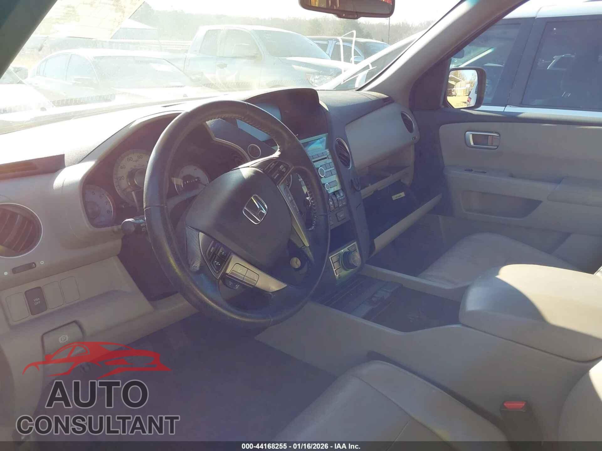 HONDA PILOT 2011 - 5FNYF3H78BB036494