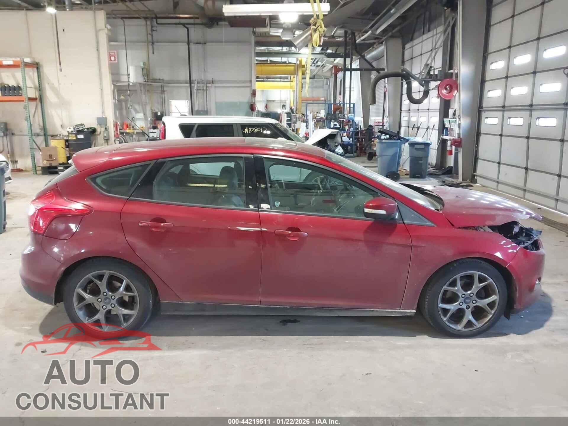 FORD FOCUS 2014 - 1FADP3K21EL136145