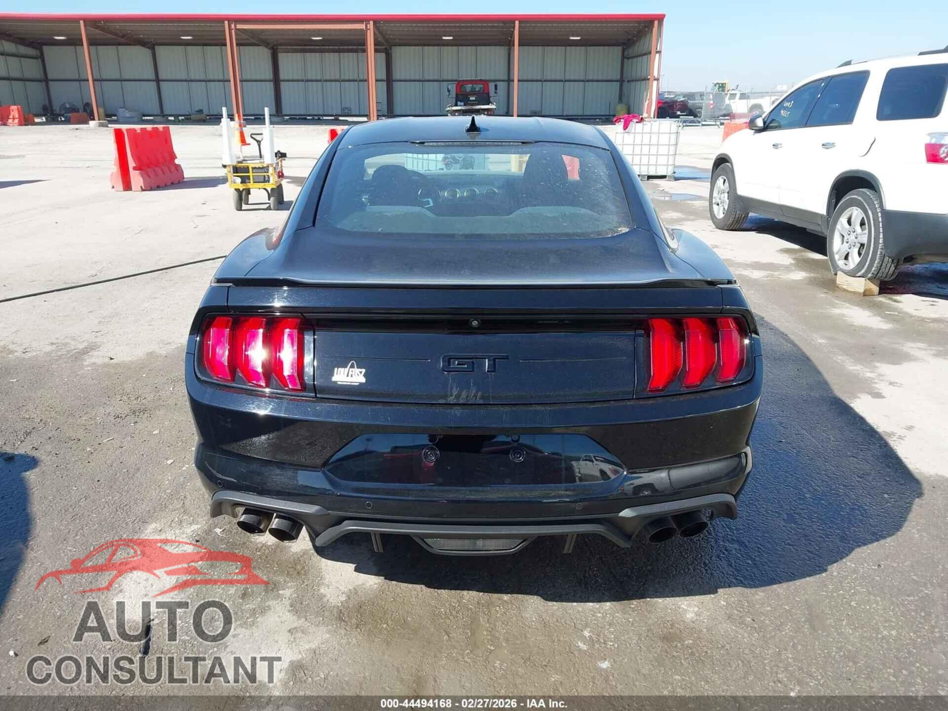 FORD MUSTANG 2021 - 1FA6P8CF3M5113606