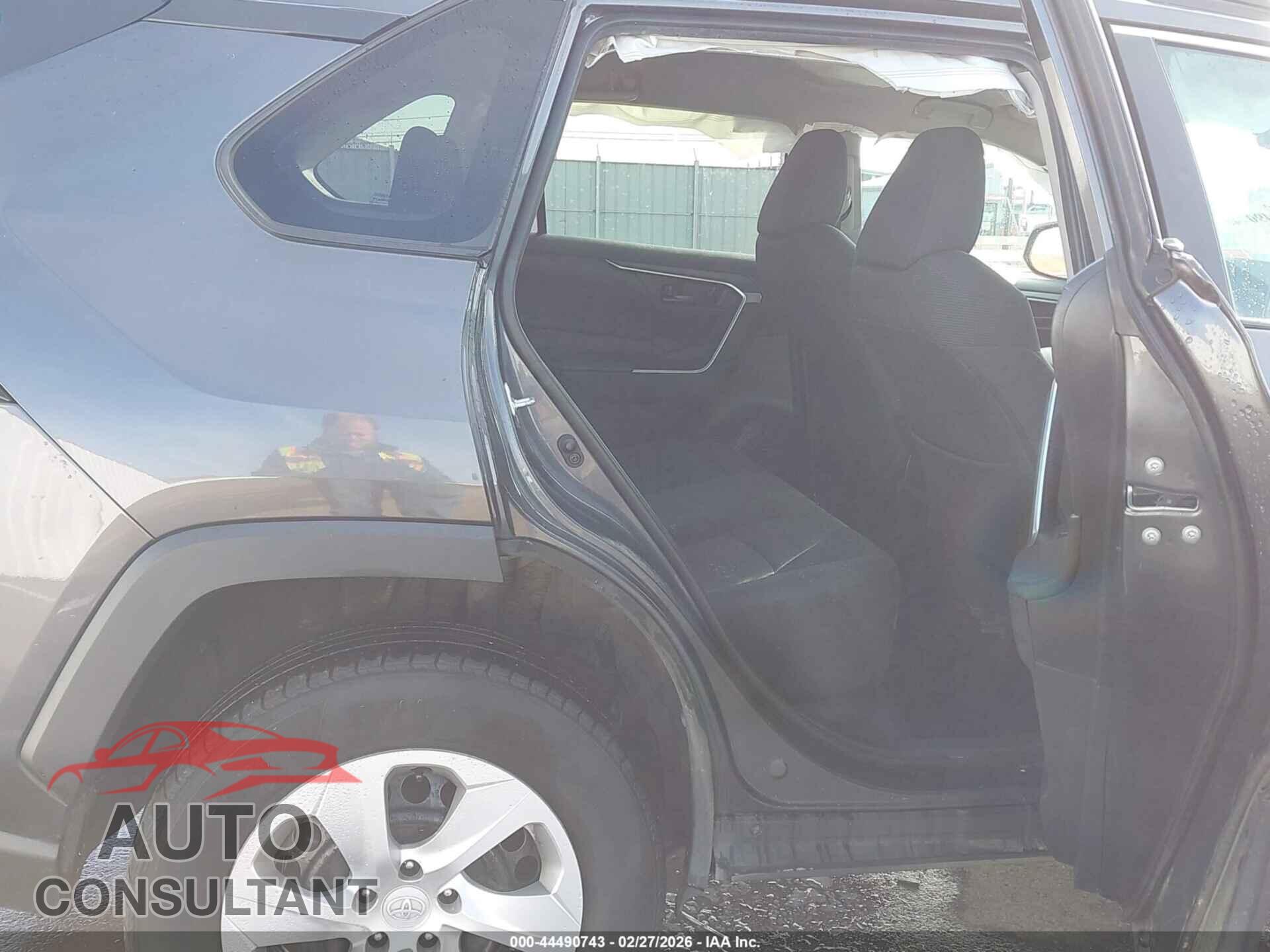 TOYOTA RAV4 2021 - 2T3G1RFVXMW142831