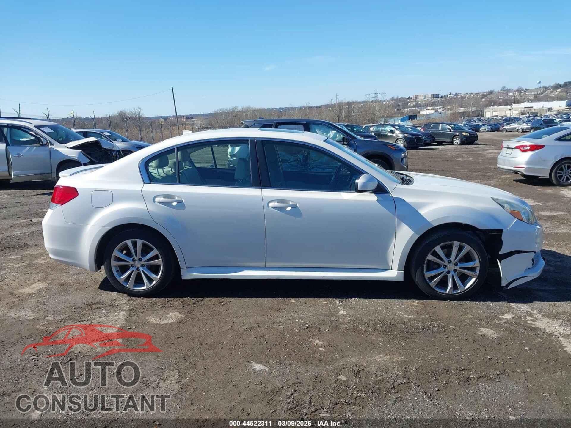 SUBARU LEGACY 2014 - 4S3BMBM69E3021068