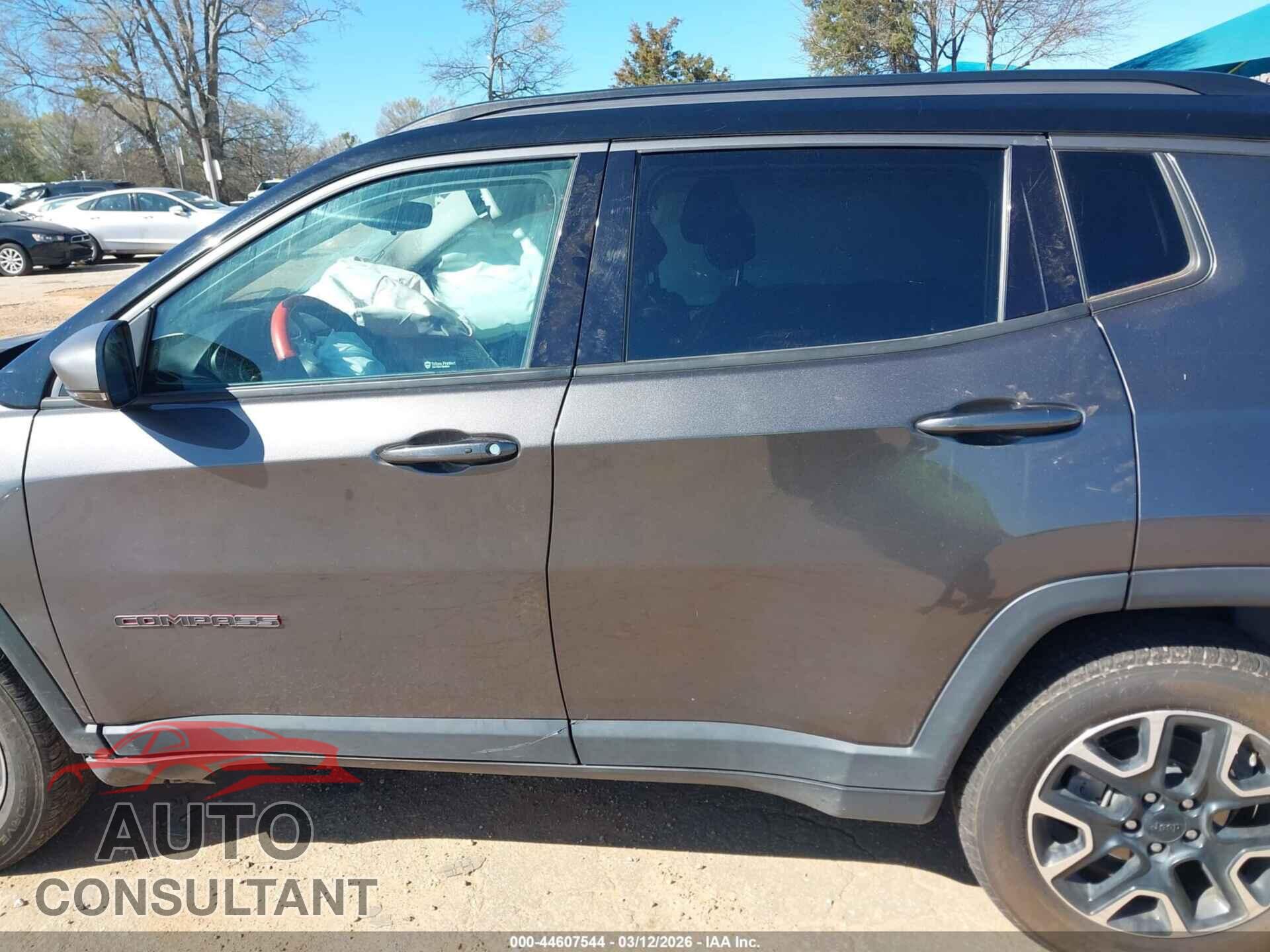 JEEP COMPASS 2020 - 3C4NJDDB5LT220876