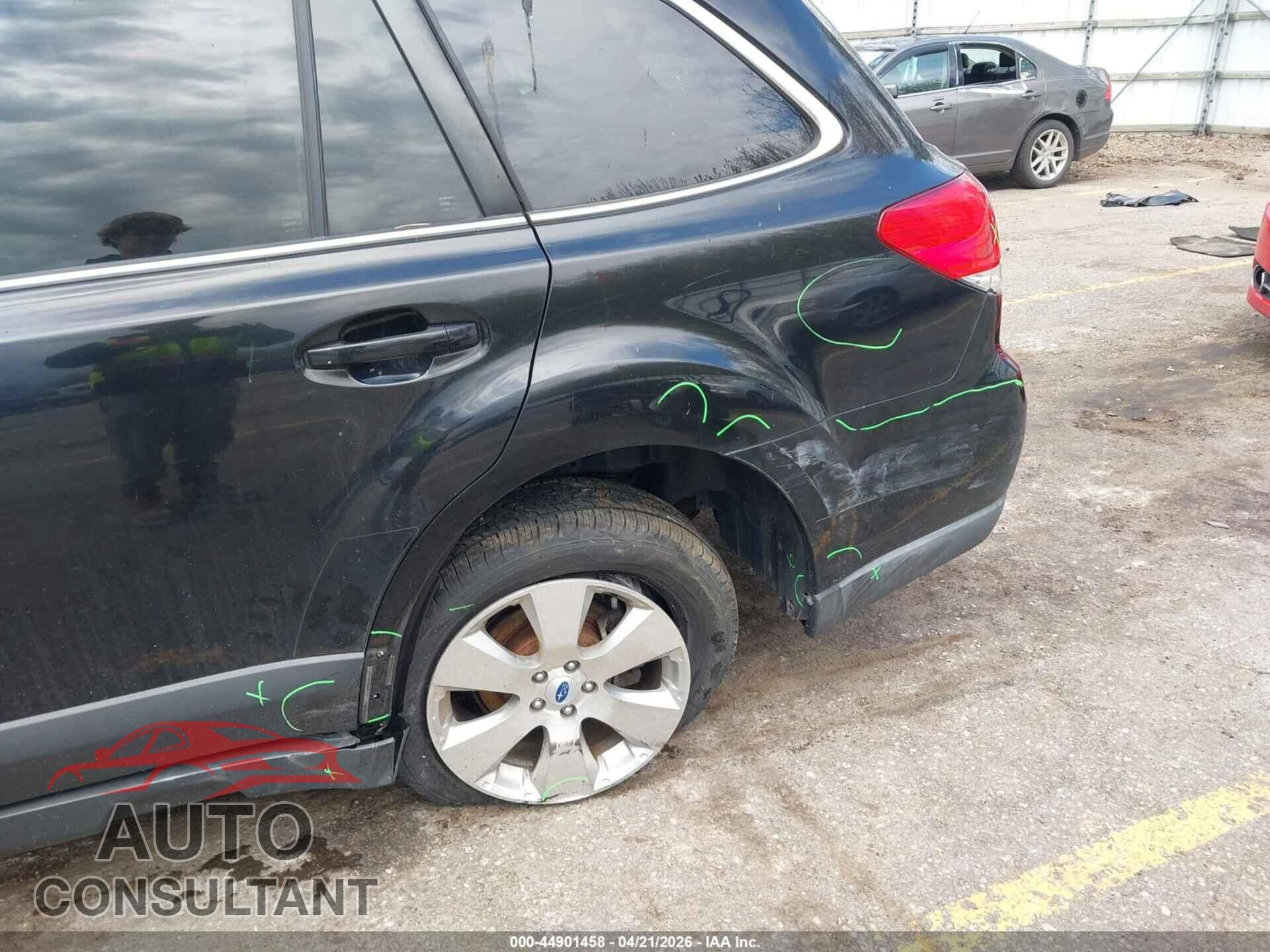 SUBARU OUTBACK 2011 - 4S4BRDKCXB2425757