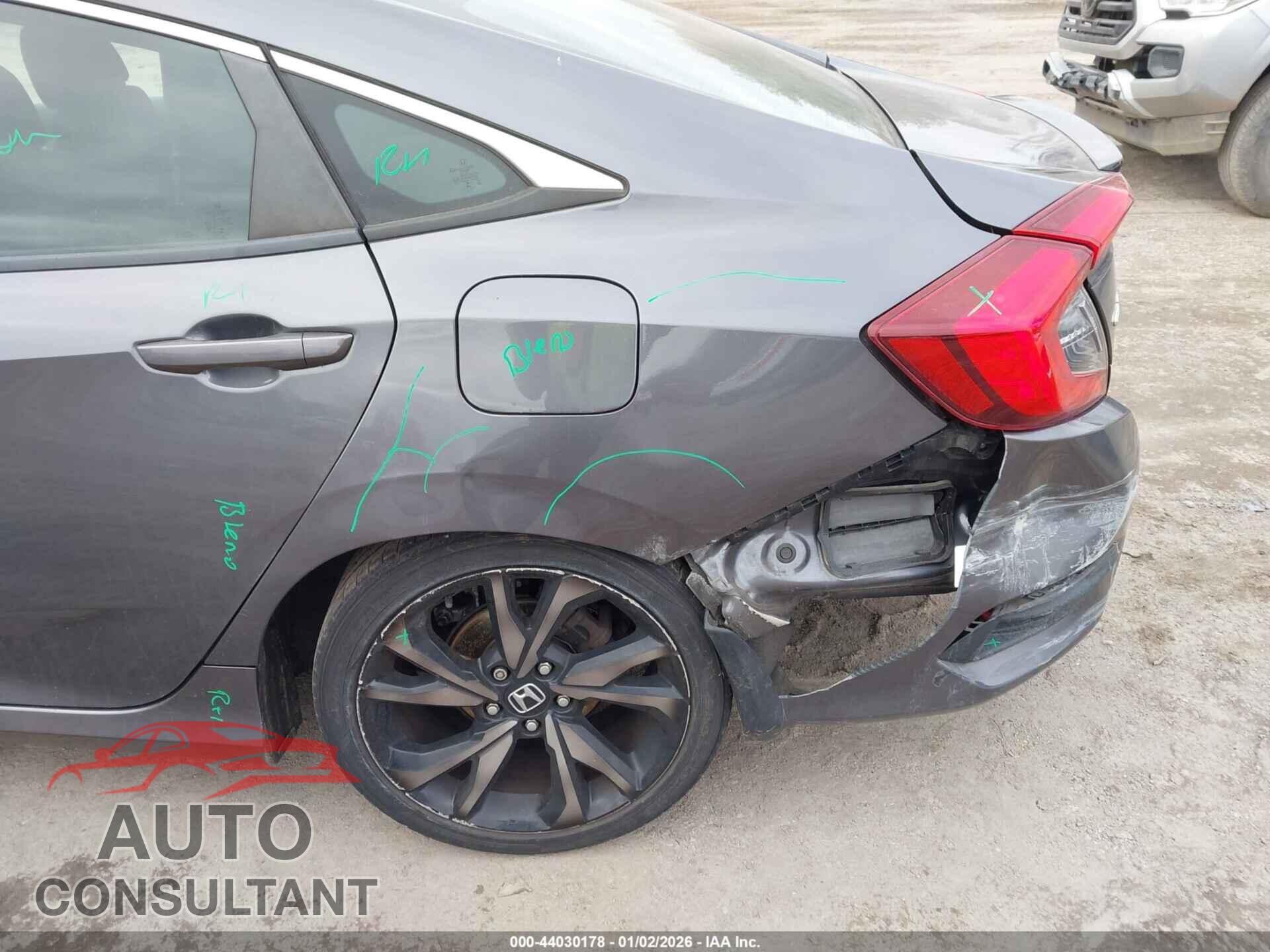 HONDA CIVIC 2019 - 2HGFC2F80KH529927